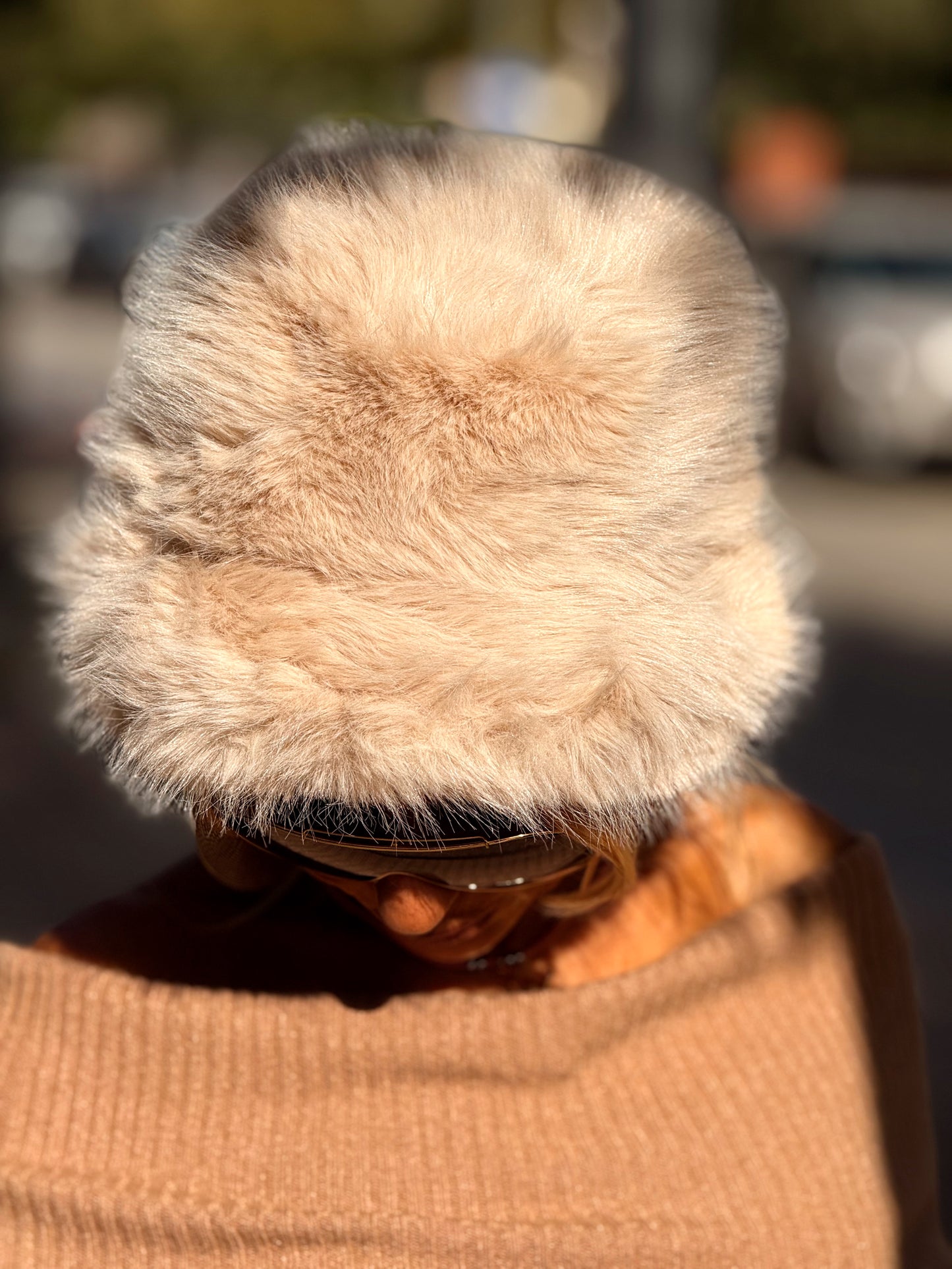 GORRO RUSO PELO SINTÉTICO BEIGE