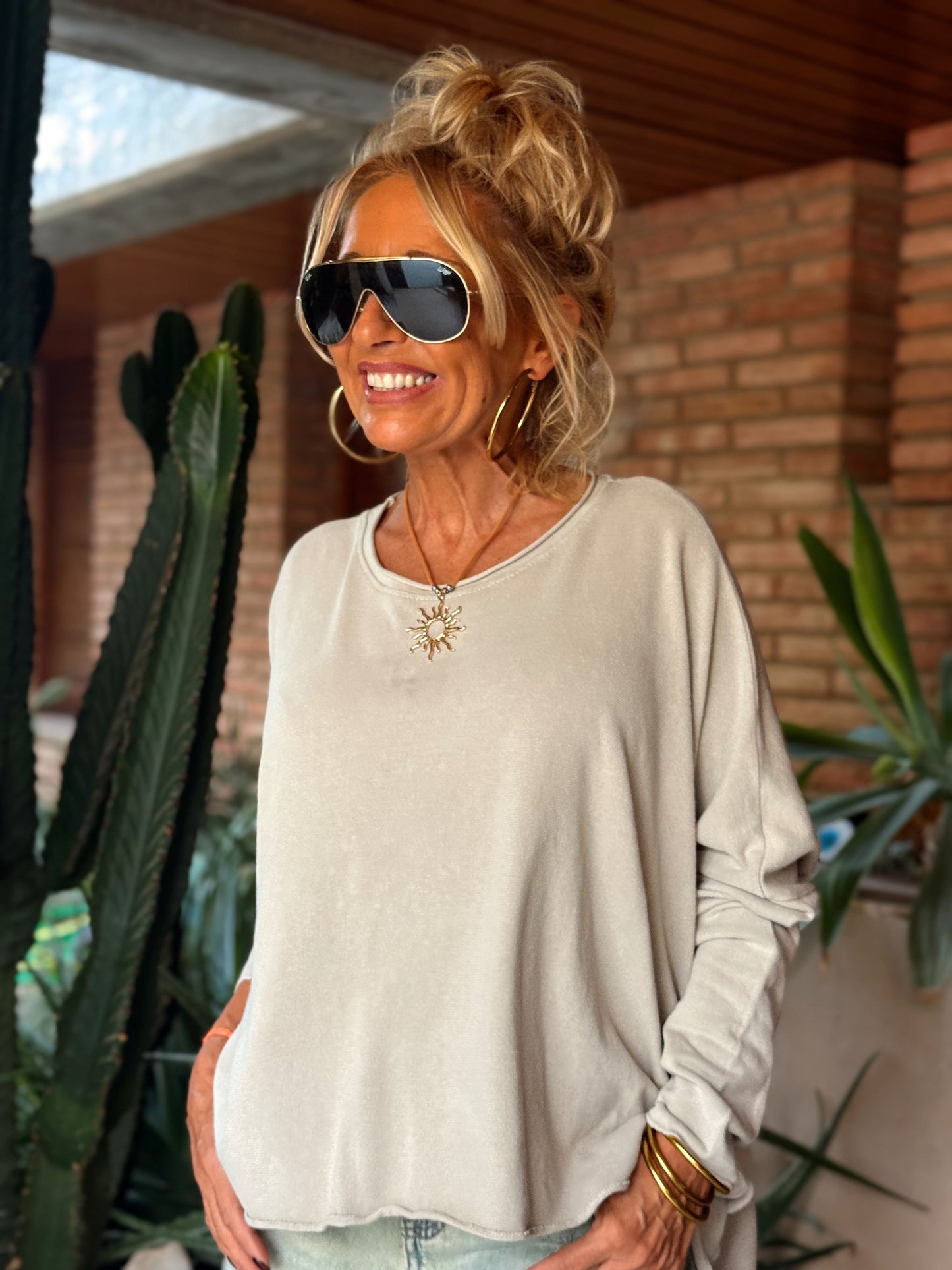 CAMISETA DESGASTADA OVERSIZE DANI MULTICOLOR