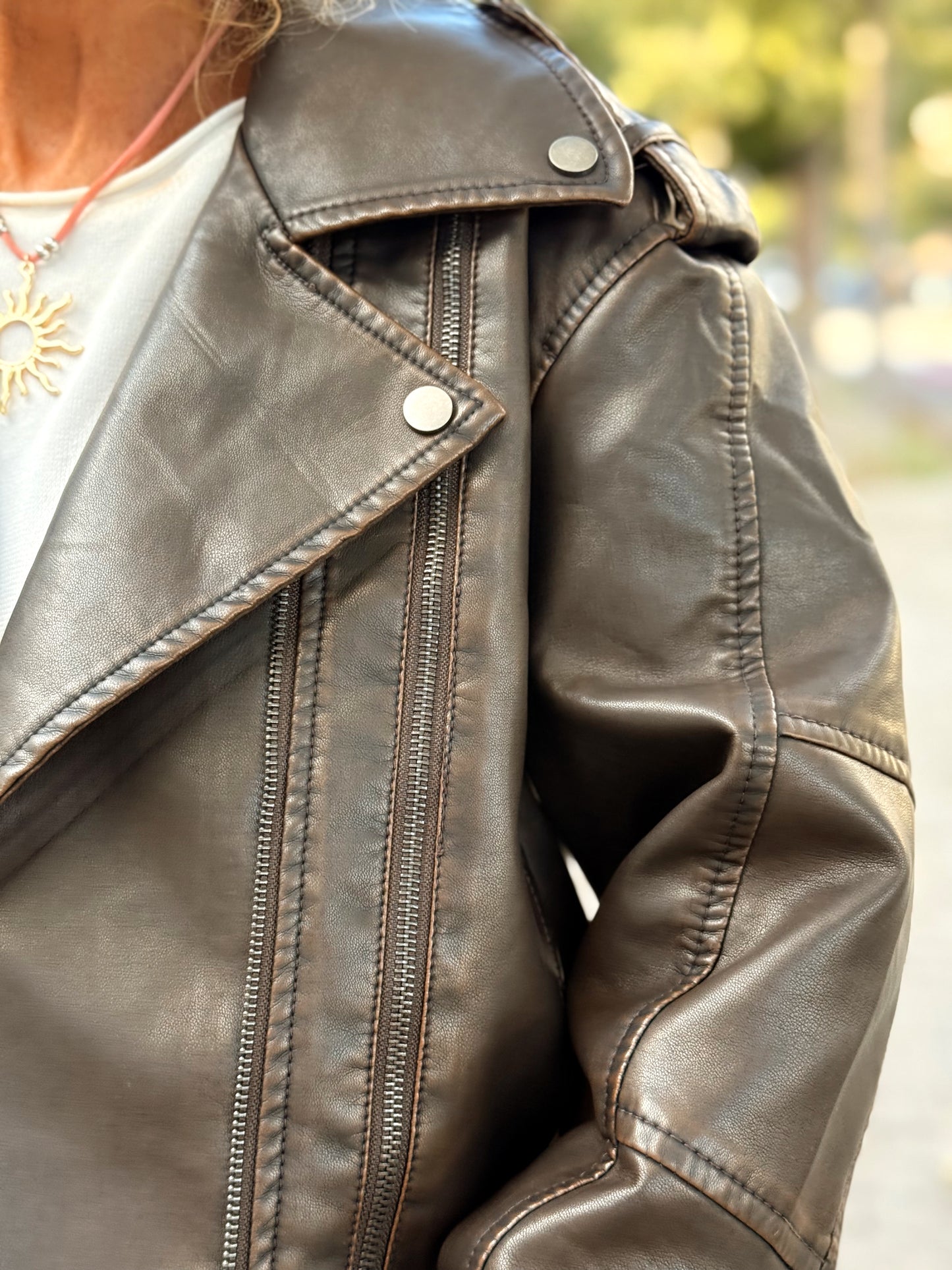 CAZADORA POLIPIEL EVA MARRÓN