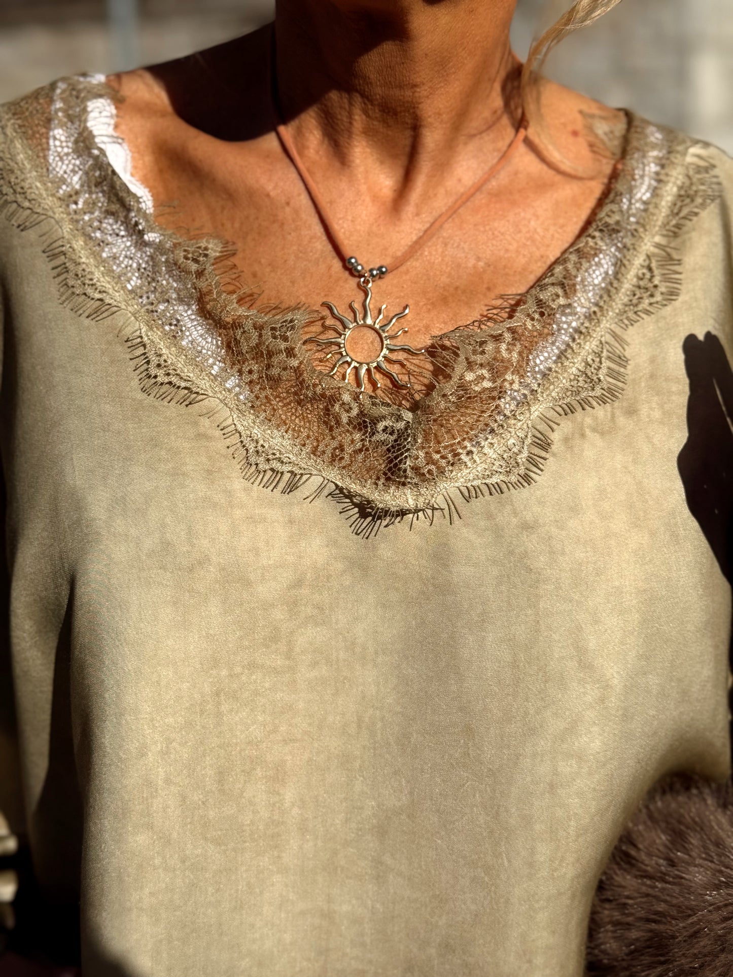 BLUSA OVERSIZE LENCERO PAULA MULTICOLOR