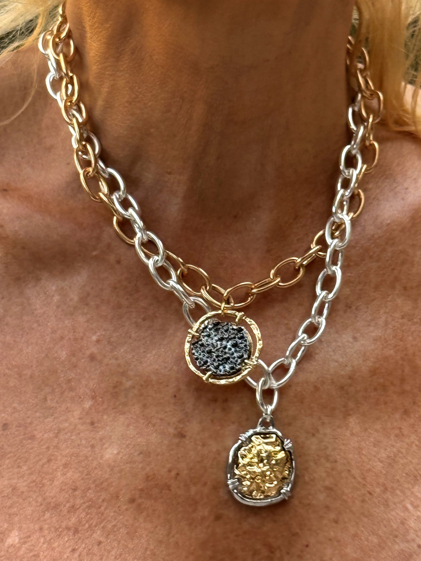 SET COLLARES SULTAN DORADO Y PLATA