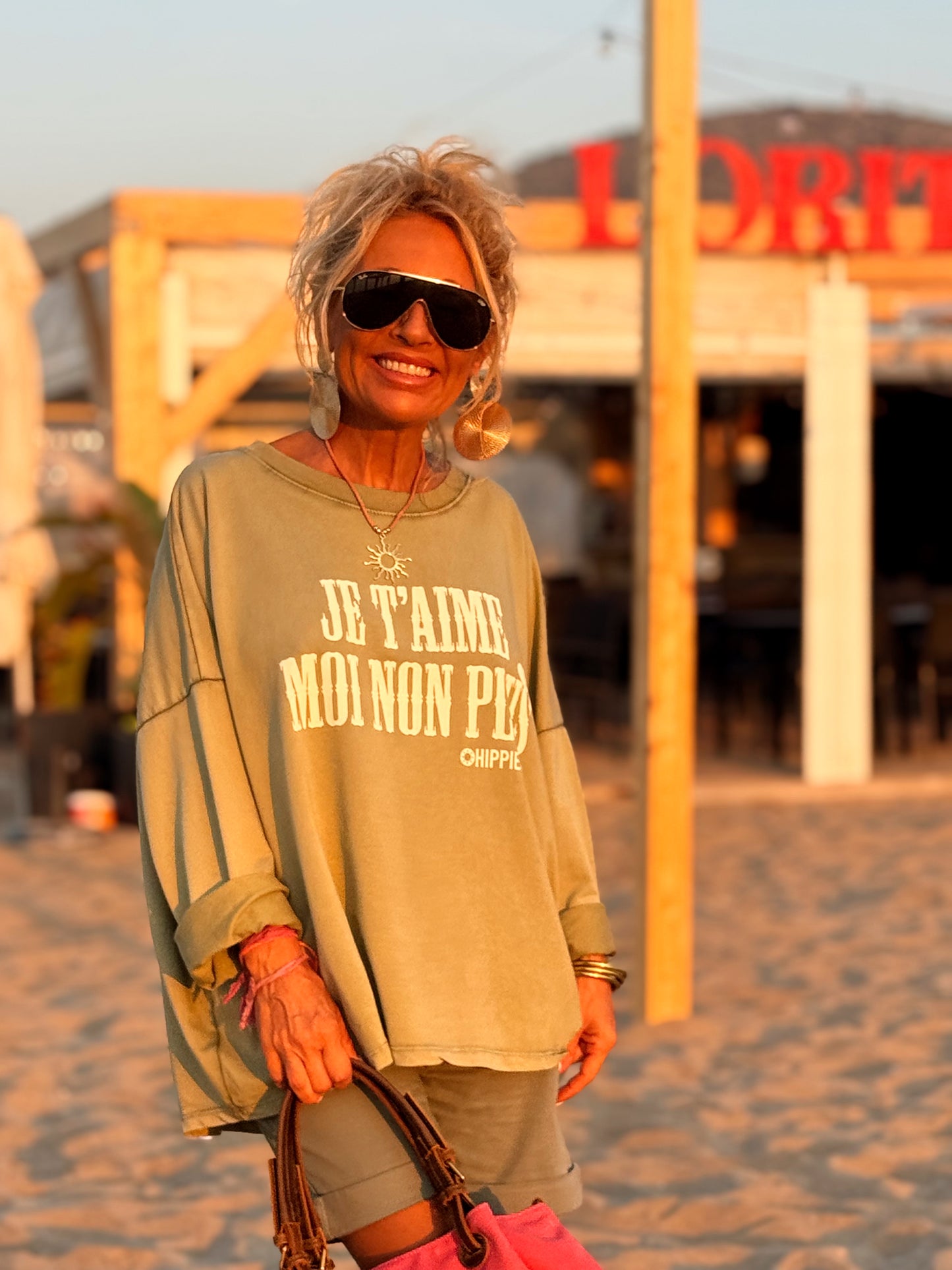 SUDADERA OVERSIZE JE T’AIME MOI NON PLUS MULTICOLOR