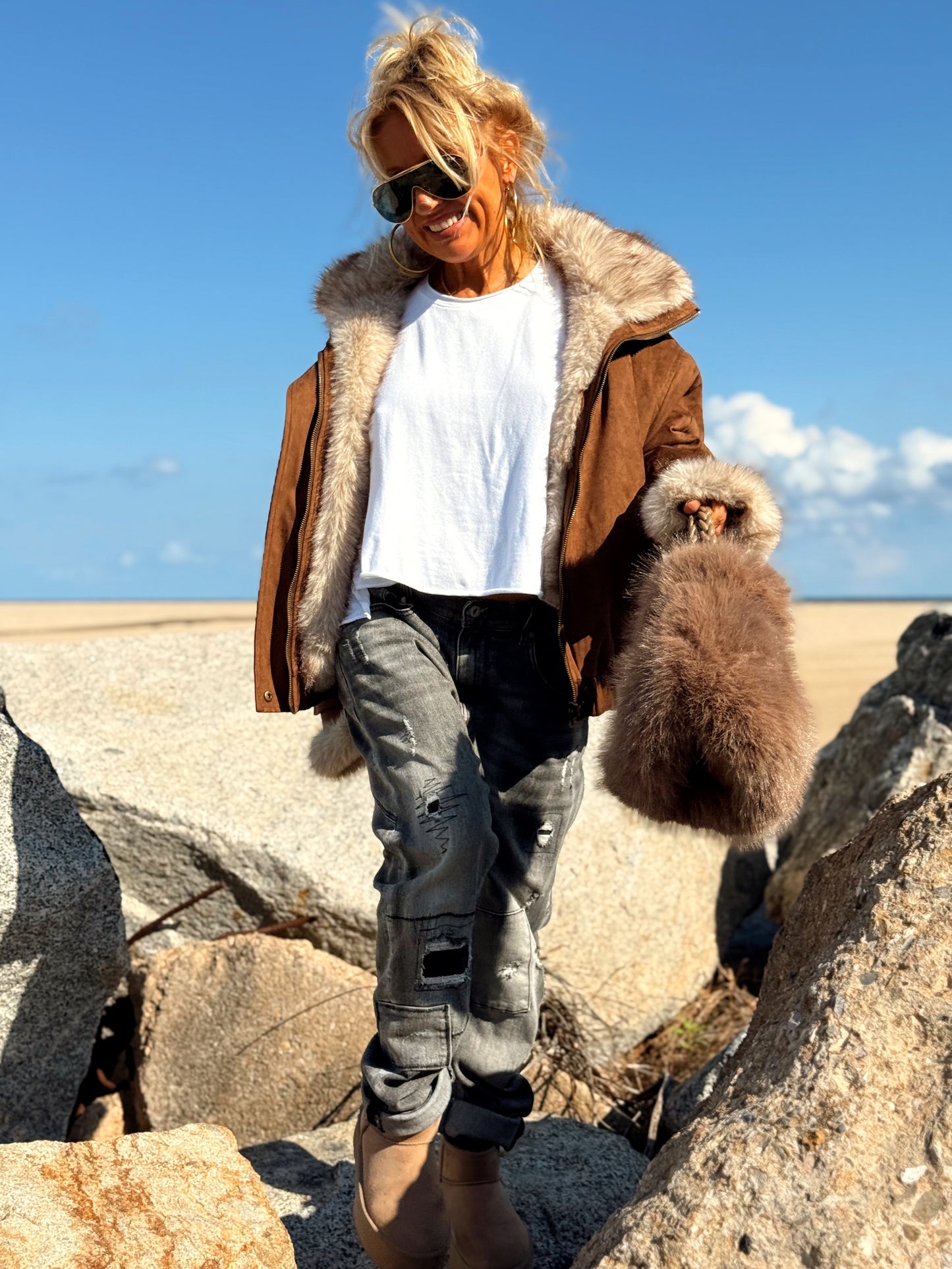 CHAQUETA GAMUZA DE PELO SINTÉTICO REVERSIBLE MARRON