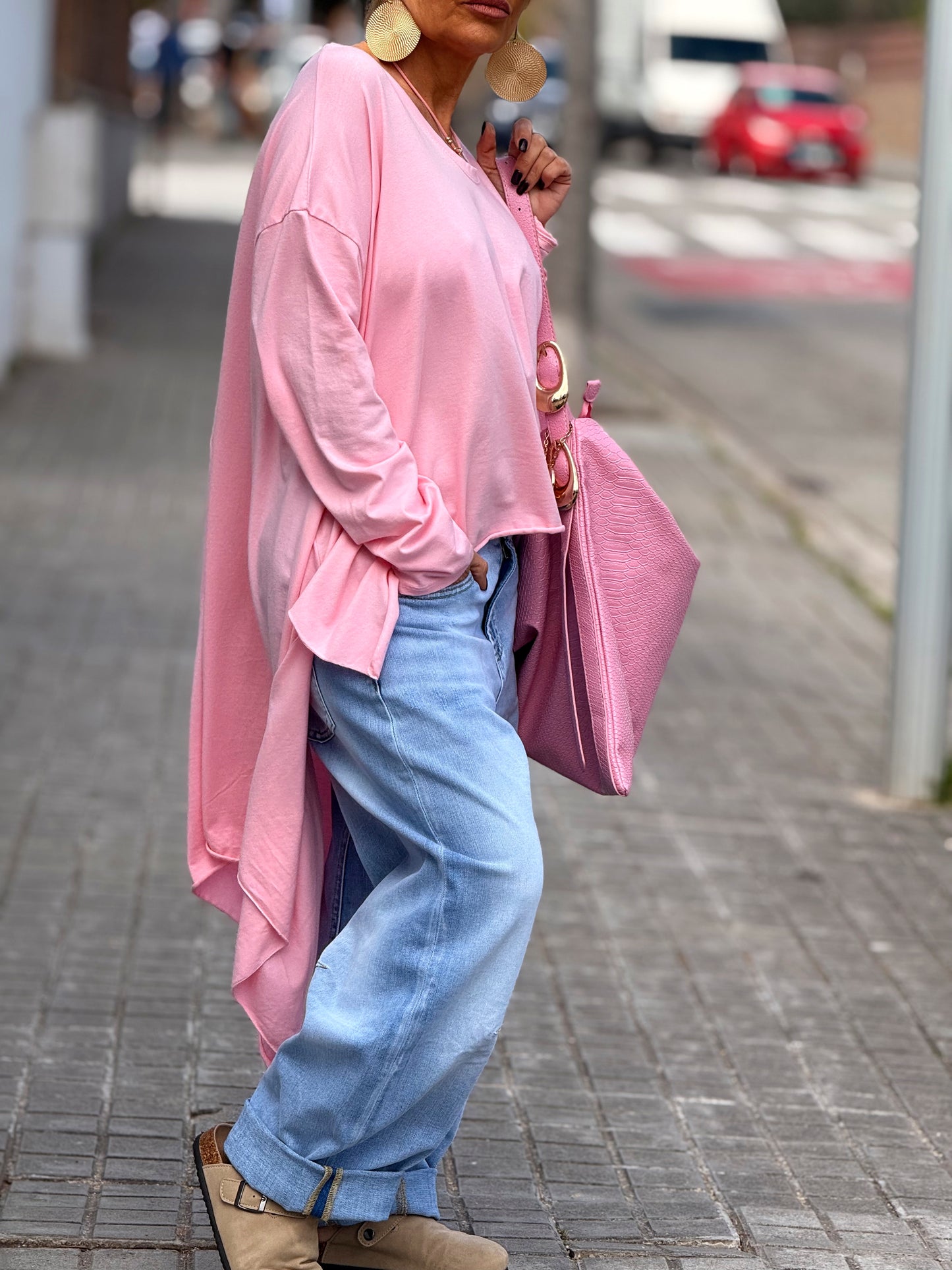 CAMISETA OVERSIZE ASIMÉTRICA MULTICOLOR