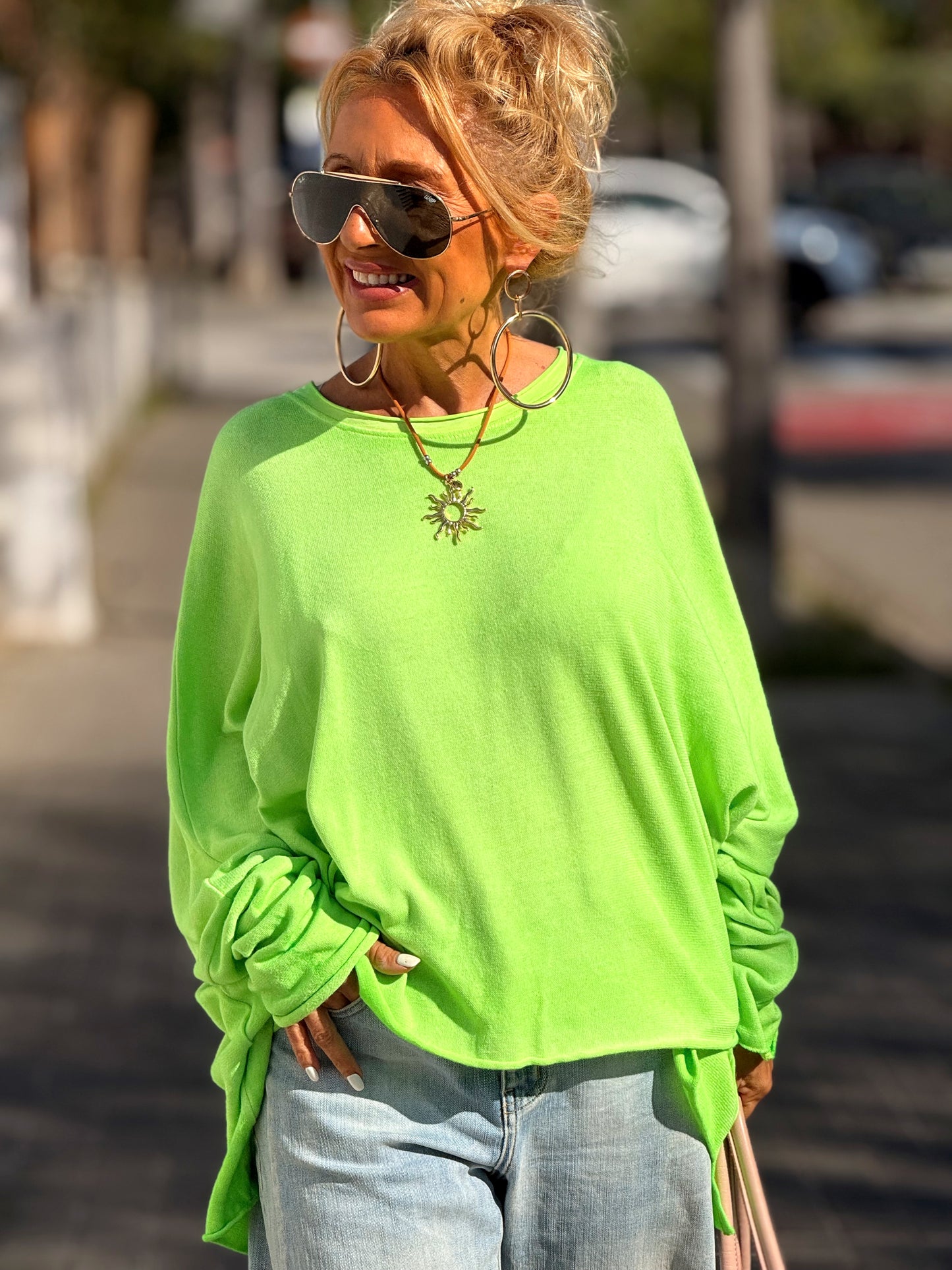 CAMISETA-SUDADERA SUPER OVERSIZE DANI NÉON MULTICOLOR