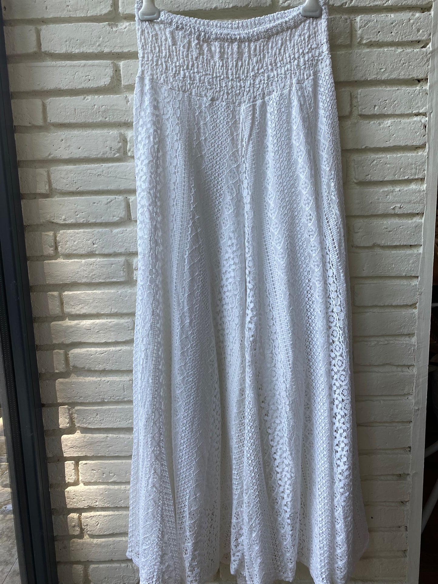 PANTALON ENCAJE BLANCO