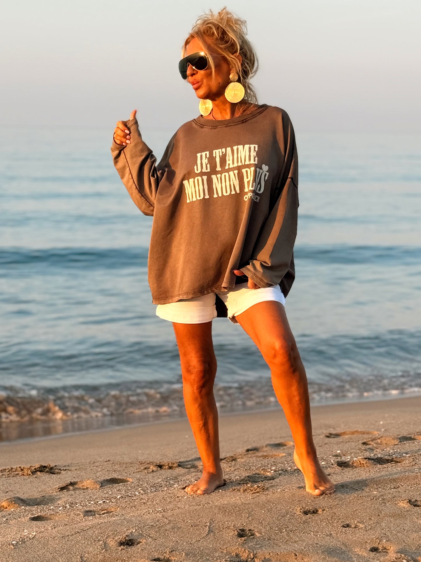 SUDADERA OVERSIZE JE T’AIME MOI NON PLUS MULTICOLOR