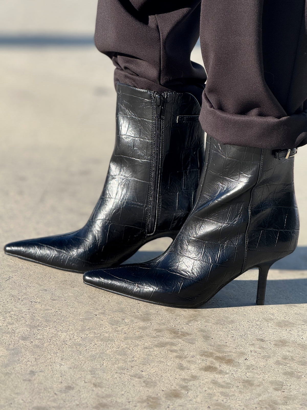 BOTAS TACONES NEGRO