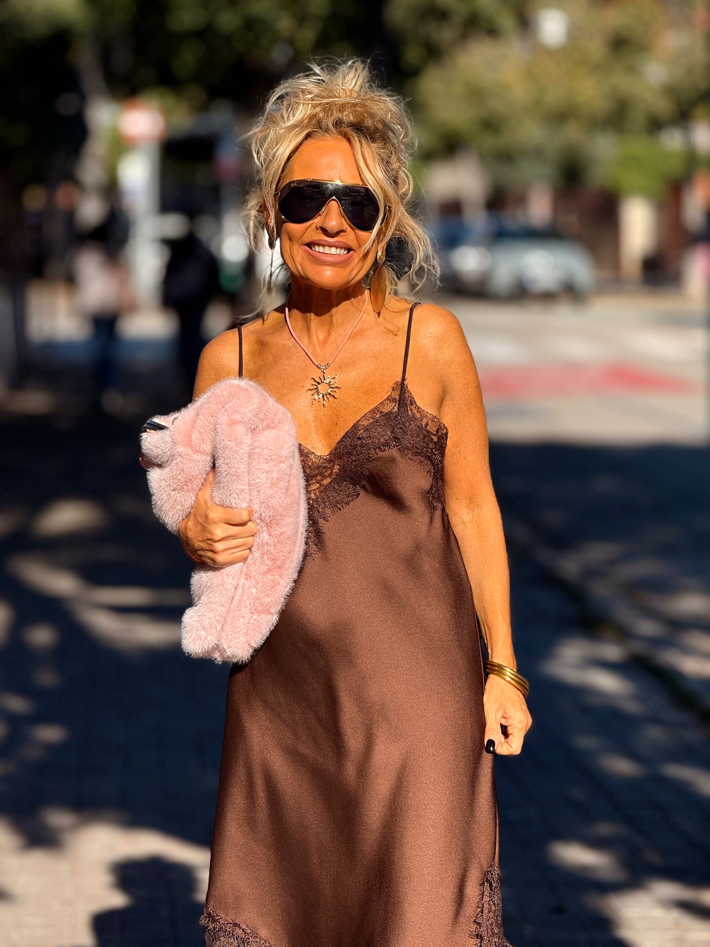 VESTIDO LENCERO LOLA MARRÓN