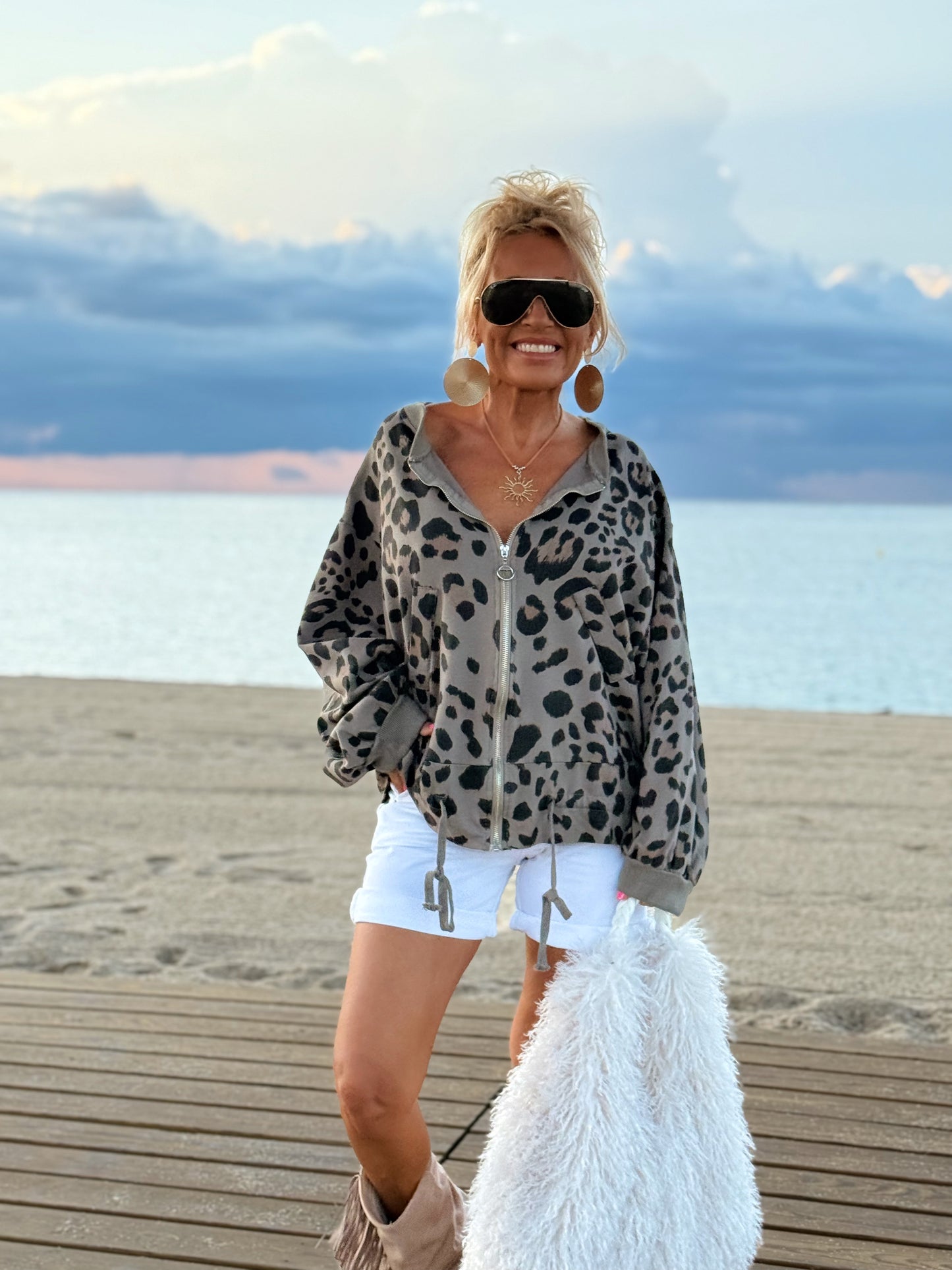 BOMBER OVERSIZE ANIMAL PRINT TOPO