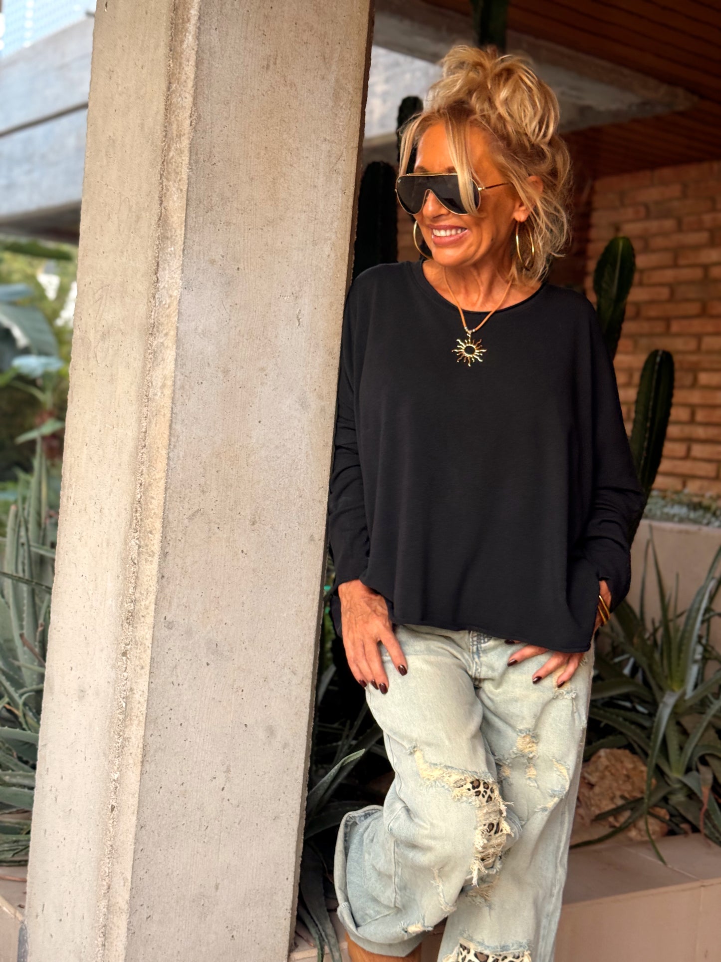 CAMISETA DESGASTADA OVERSIZE DANI MULTICOLOR