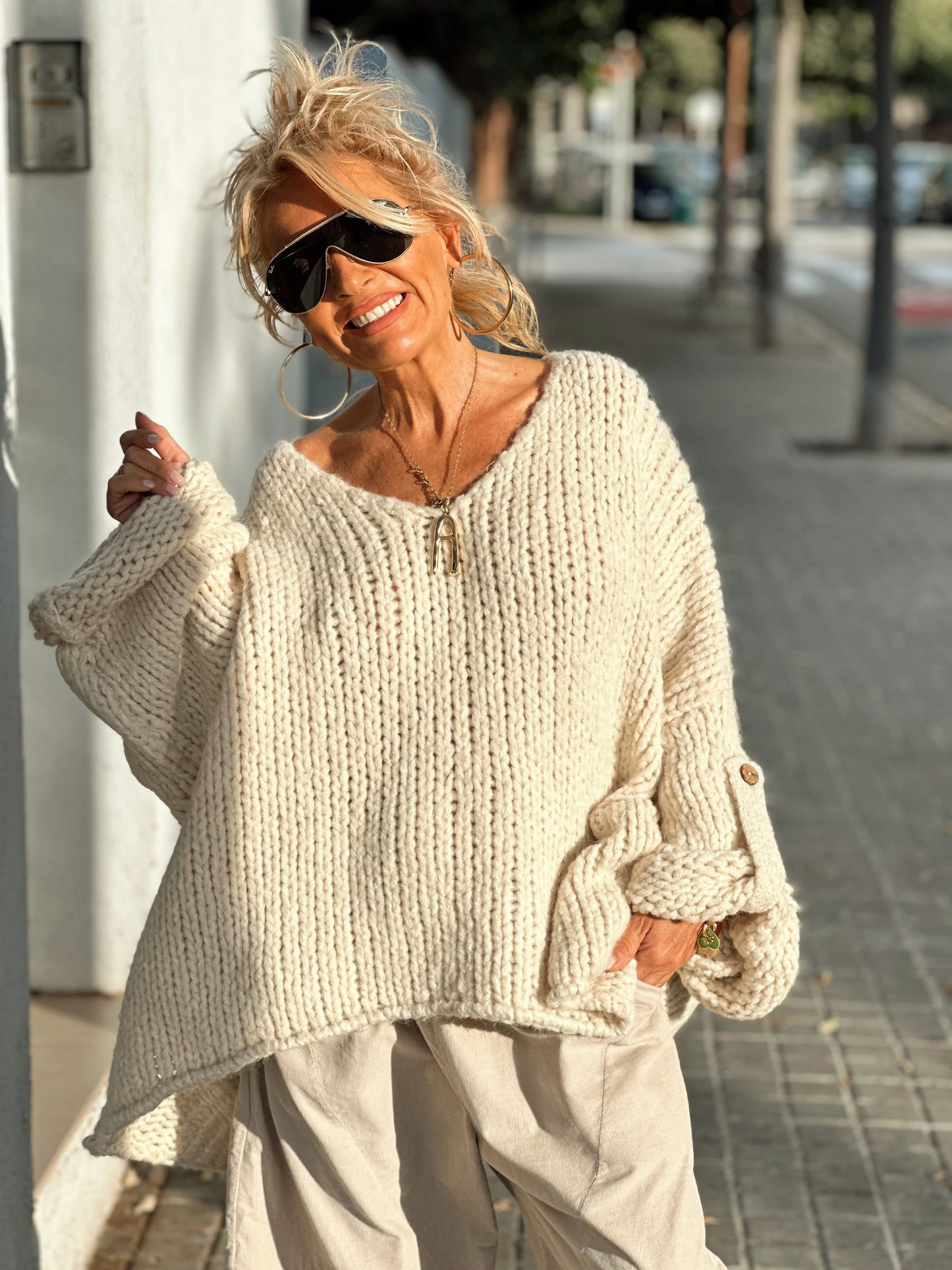 JERSEY DE PUNTO OVERSIZE LOUIS CRUDO