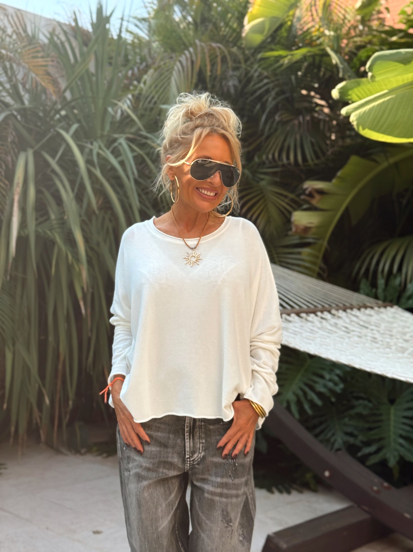 CAMISETA DESGASTADA OVERSIZE DANI MULTICOLOR