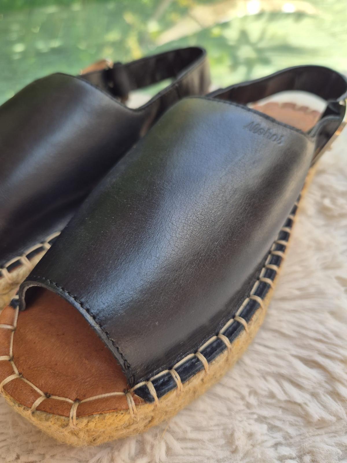 SANDALIA PLATAFORMA FRYDA