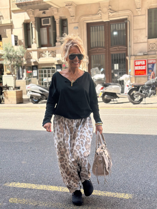 CAMISETA ROLLAND NEGRO