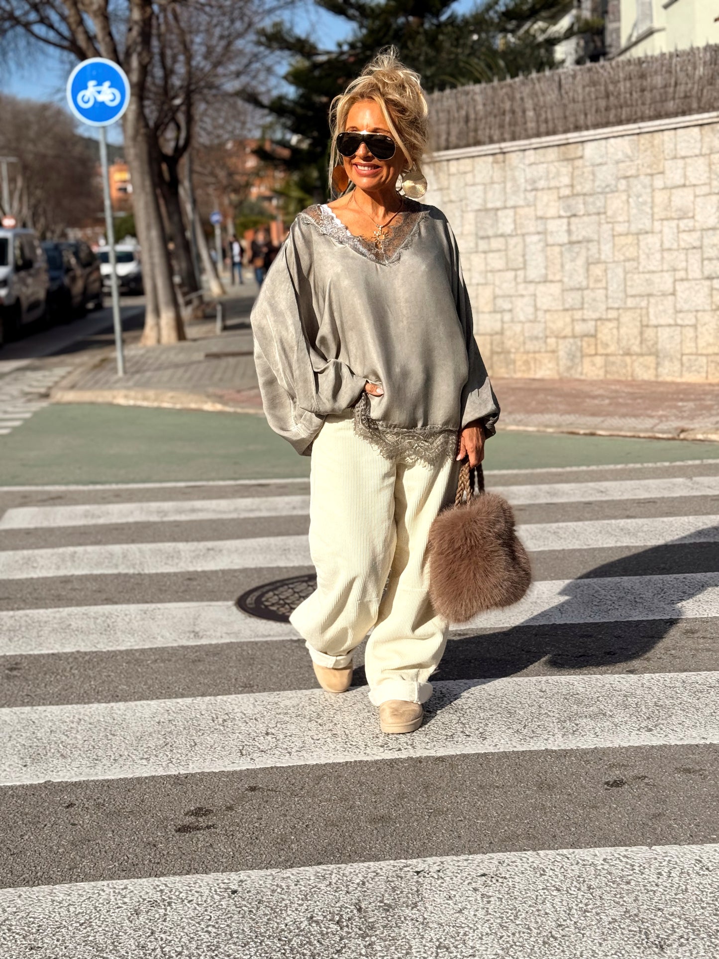 BLUSA OVERSIZE LENCERO PAULA MULTICOLOR