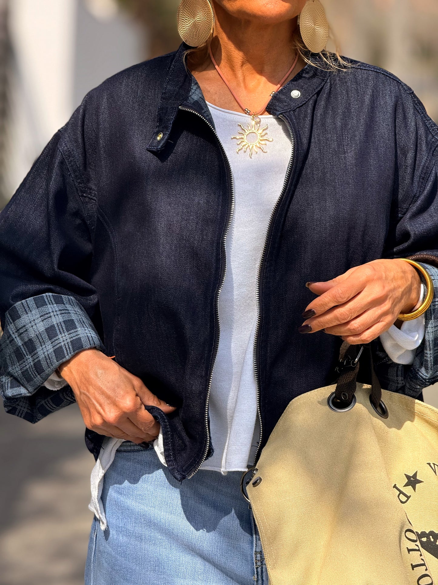 CHAQUETA CORTA CON FORRO CUADRADOS TEJANO