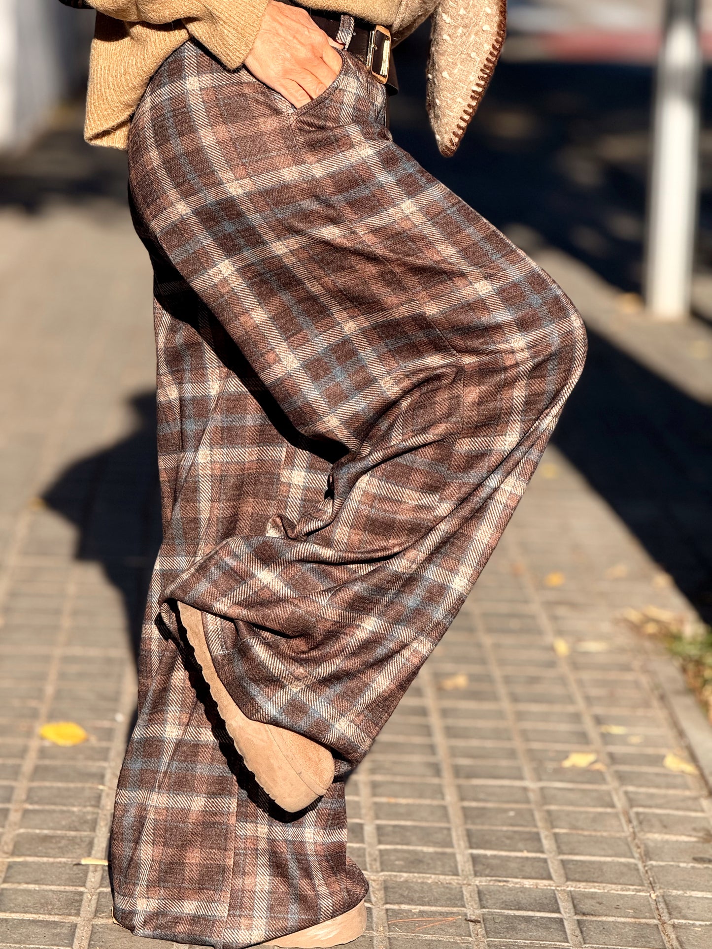 PANTALON CUADROS NOAH MARRÓN