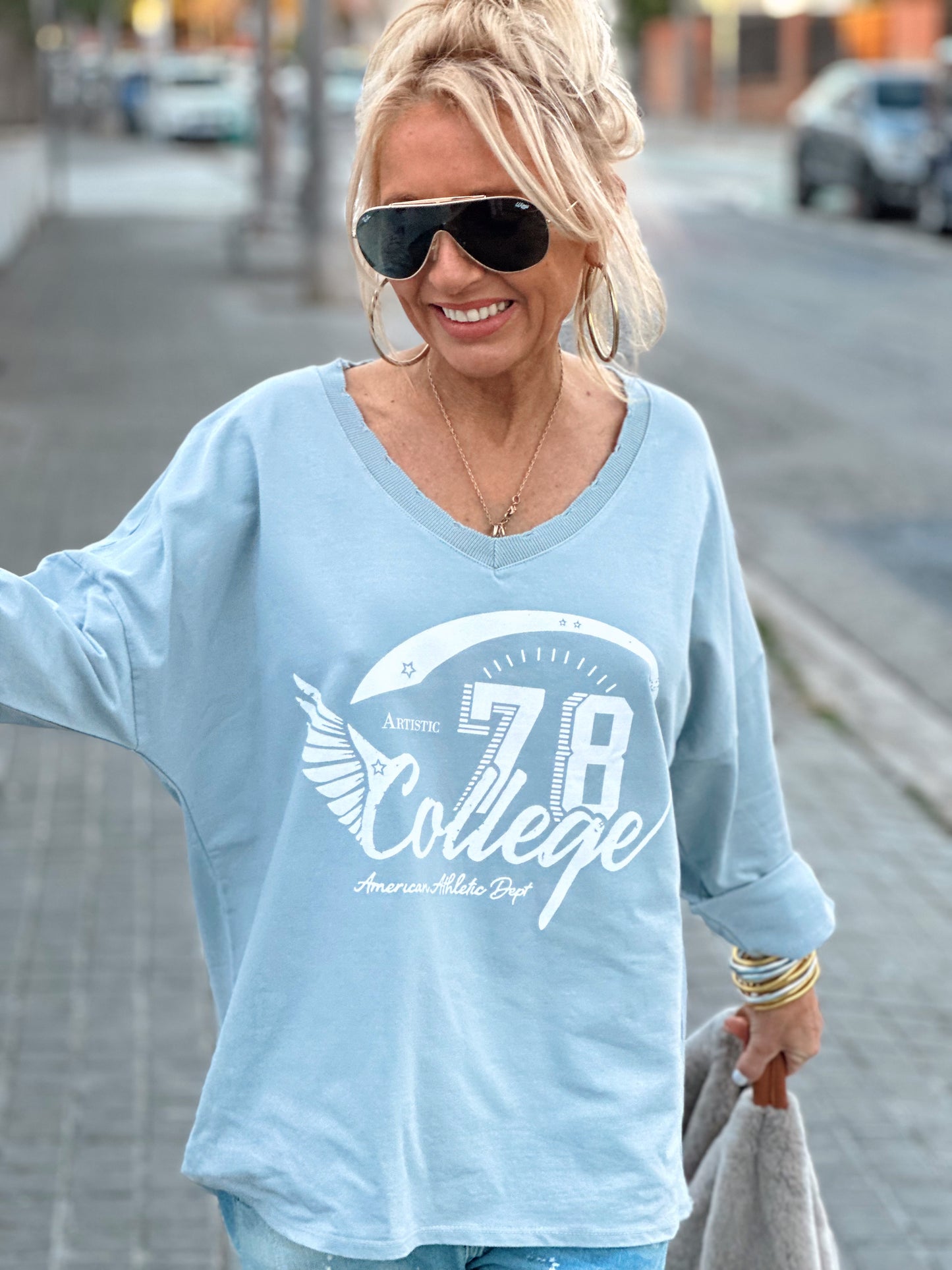 SUDADERA COLLEGE 78 GRIS