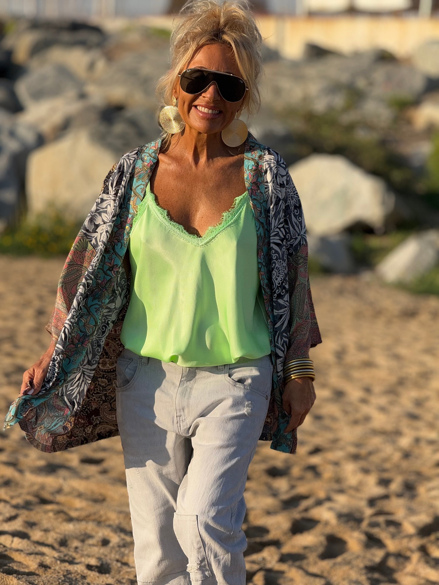 KIMONO CORTO ESTAMPADO MULTICOLOR