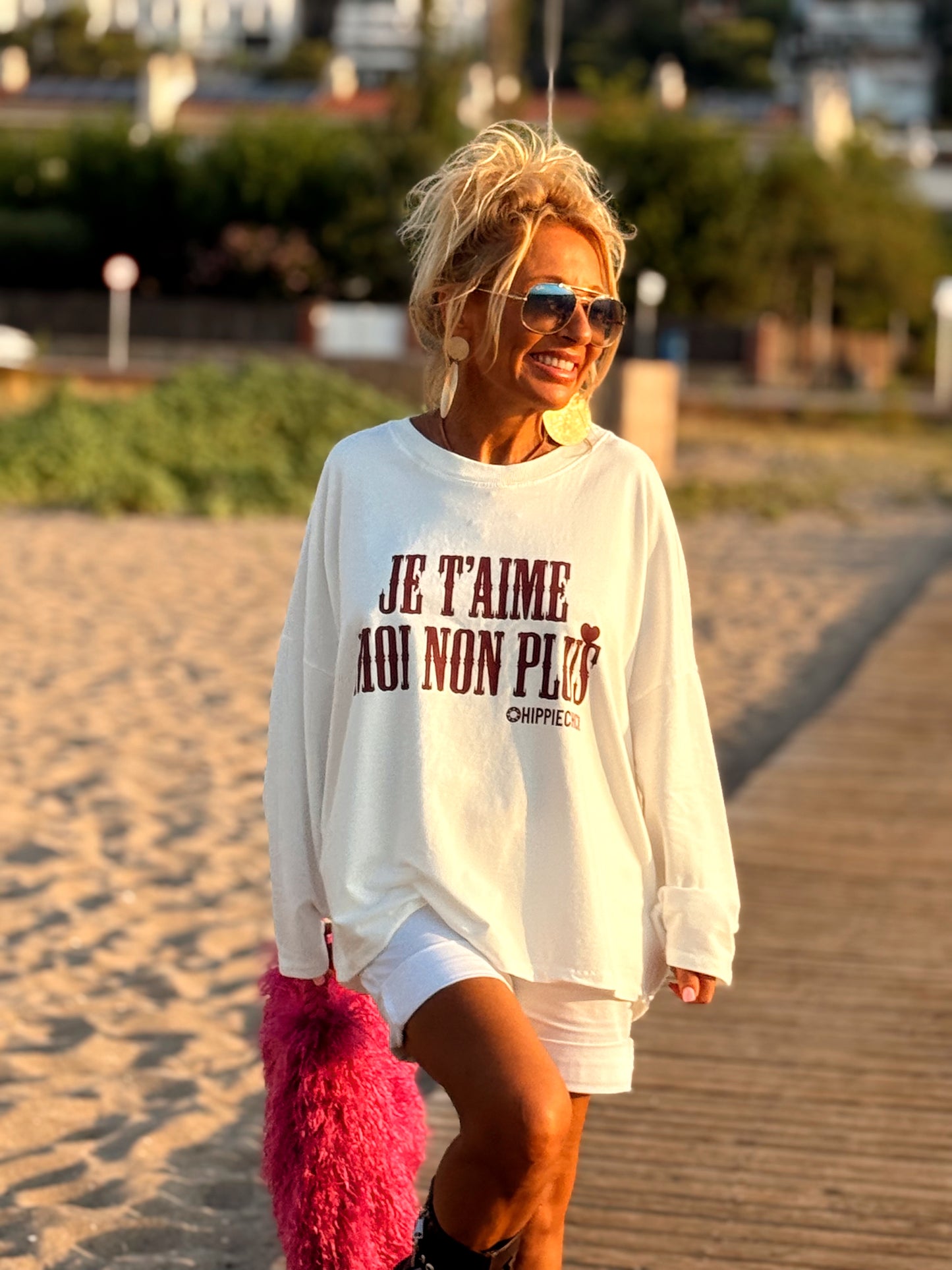 SUDADERA OVERSIZE JE T’AIME MOI NON PLUS MULTICOLOR