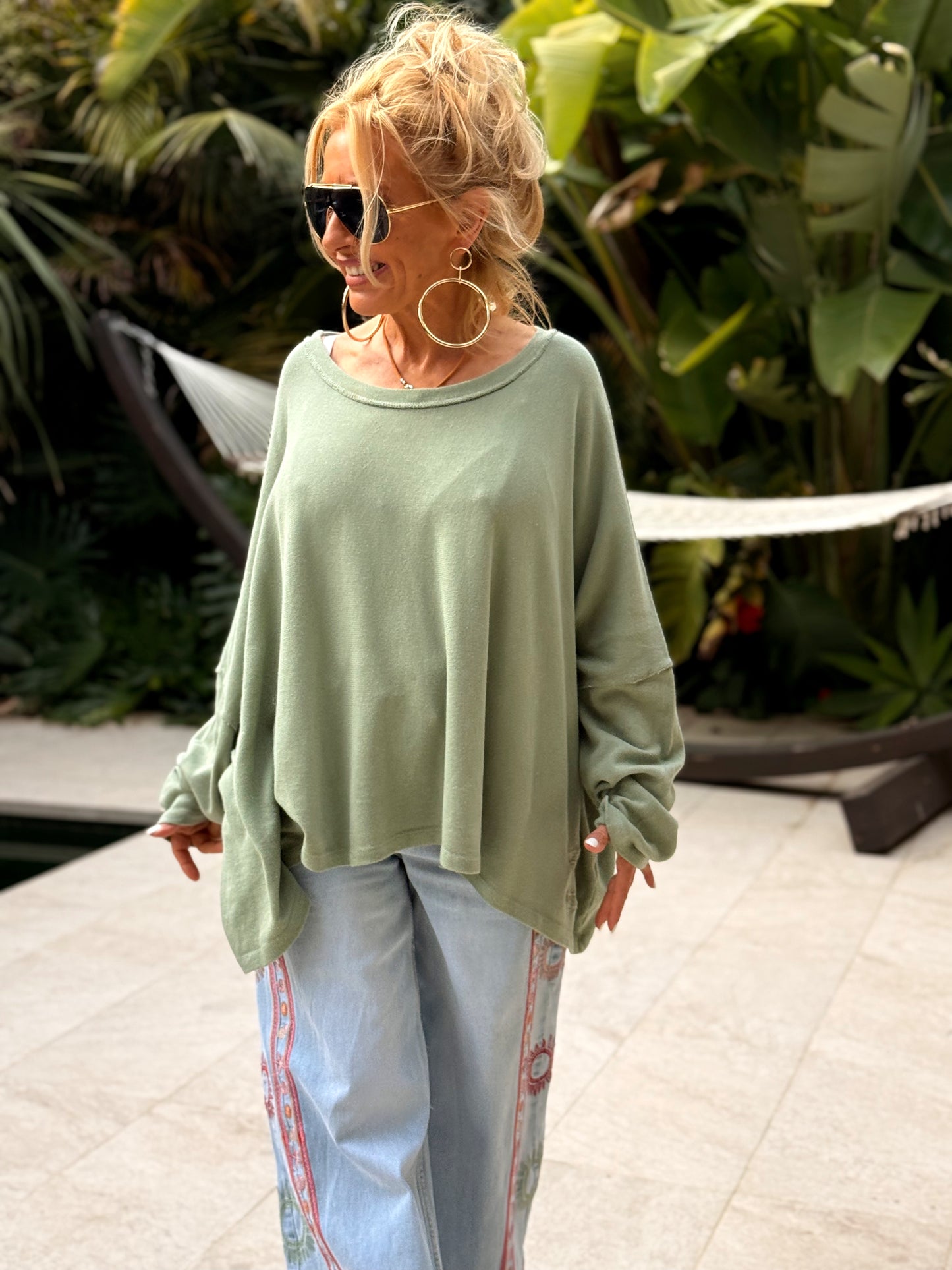 CAMISETA SUPER OVERSIZE SHILA MULTICOLOR