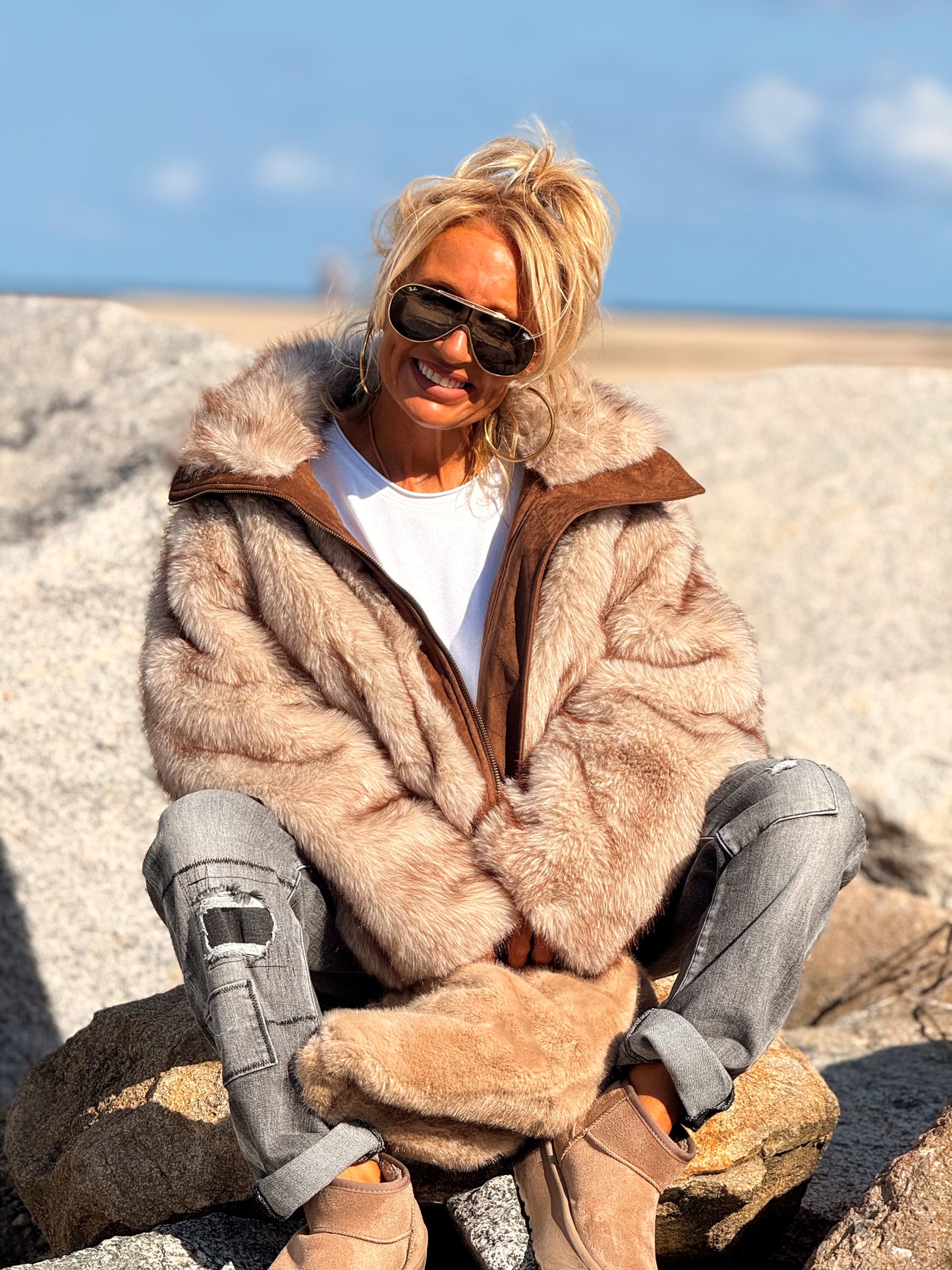 CHAQUETA GAMUZA DE PELO SINTÉTICO REVERSIBLE MARRON