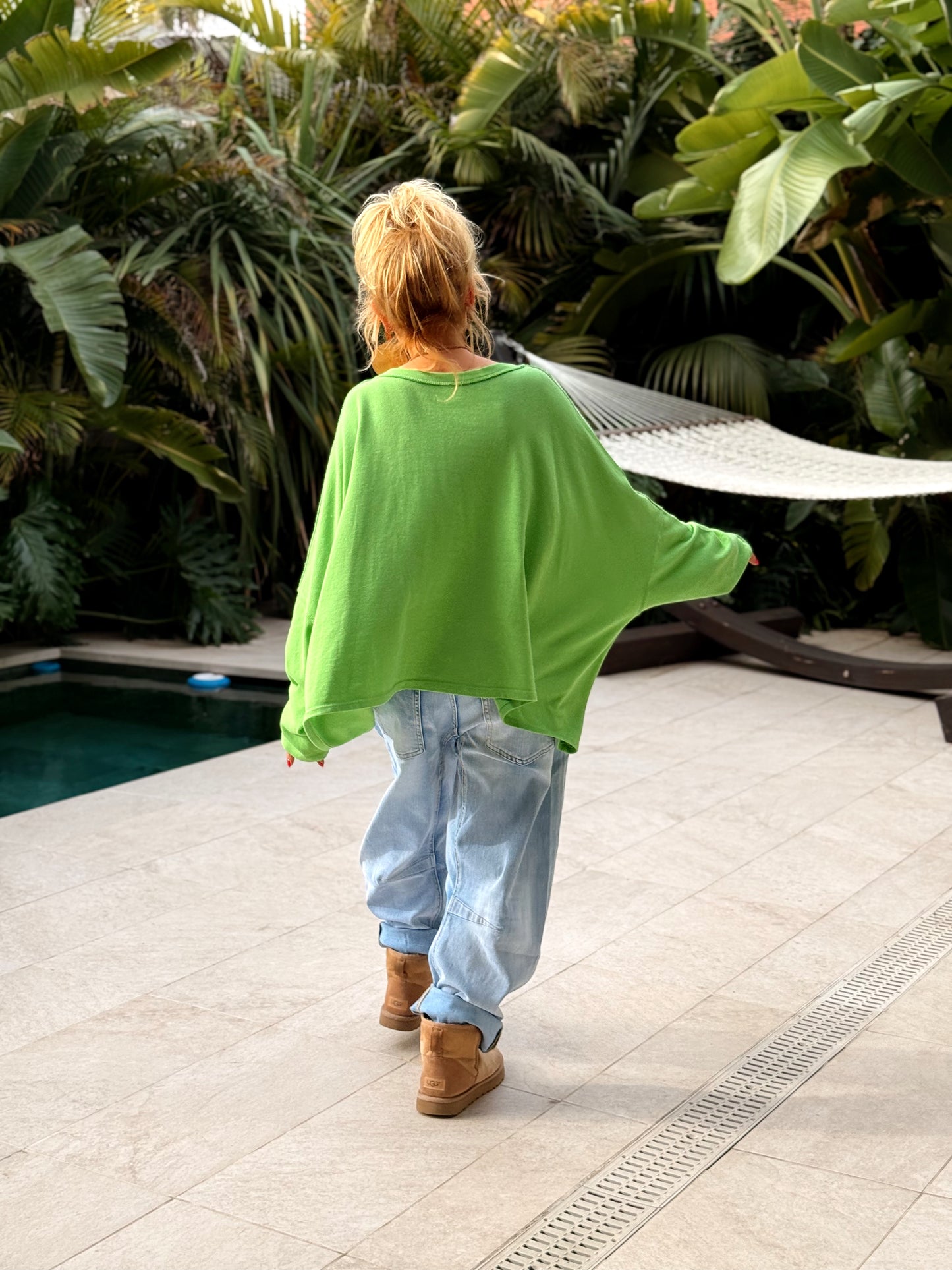 CAMISETA SUPER OVERSIZE SHILA MULTICOLOR