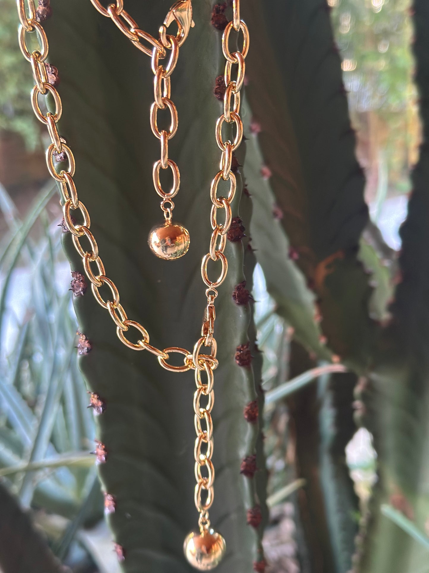SET COLLAR BOLAS DORADO