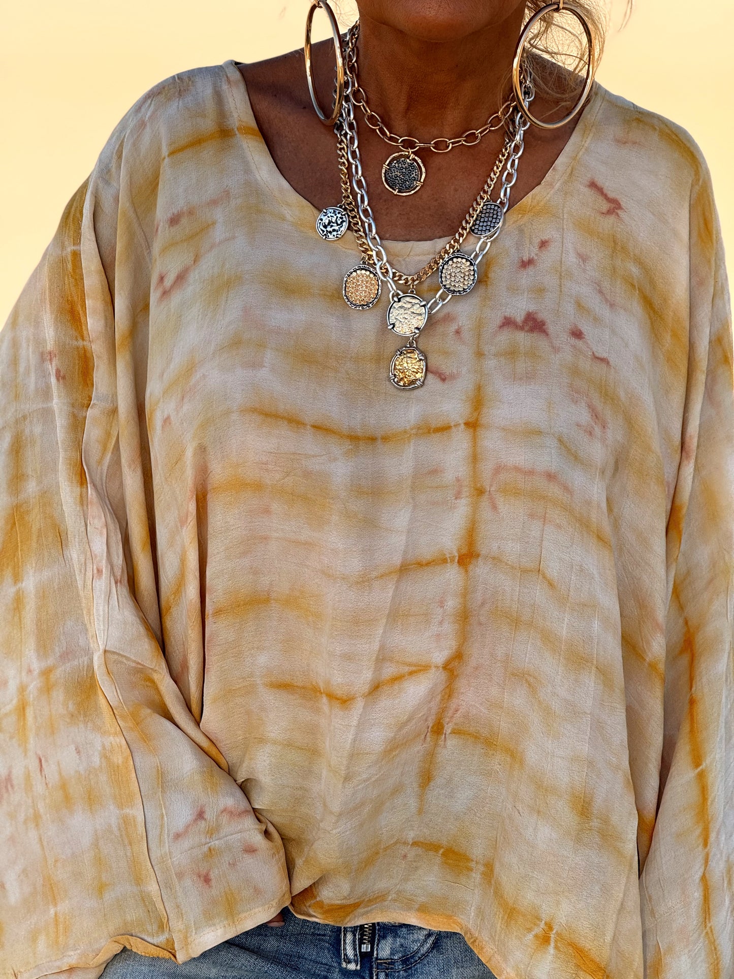 BLUSA-CAPA ESTAMPADO CREPE DE SEDA INDY MULTICOLOR