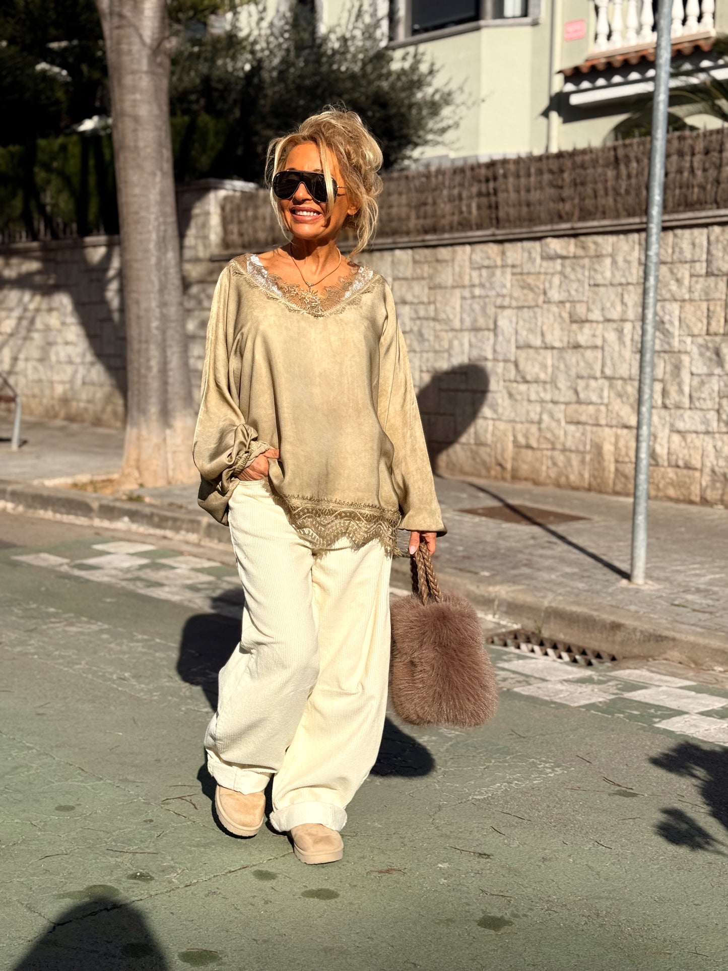 BLUSA OVERSIZE LENCERO PAULA MULTICOLOR