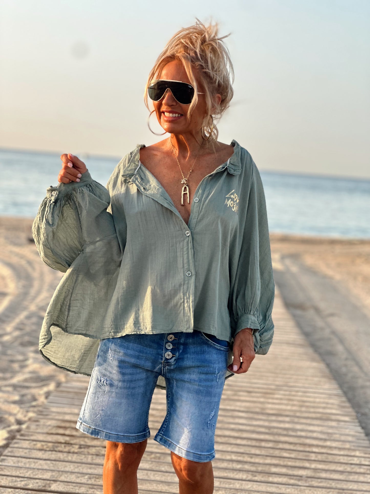 BLUSA OVERSIZE LOVE MOJITO KAKI