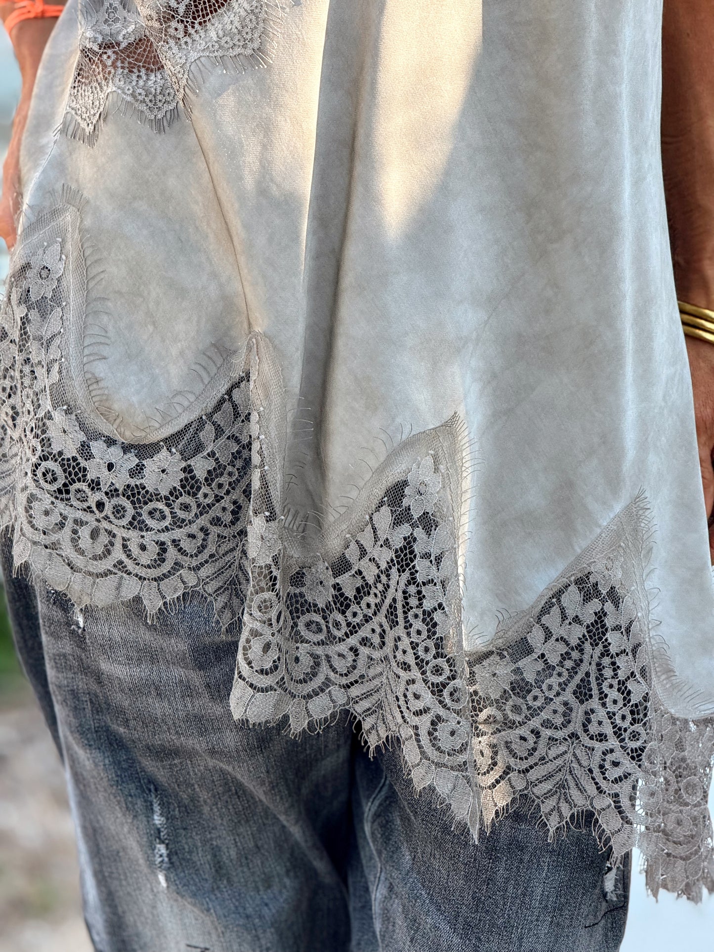 TOP LENCERO ASIMÉTRICO MULTICOLOR