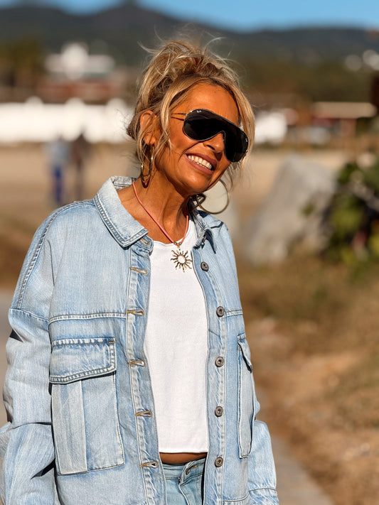 CAZADORA VAQUEROS CON BOLSILLOS TEJANO