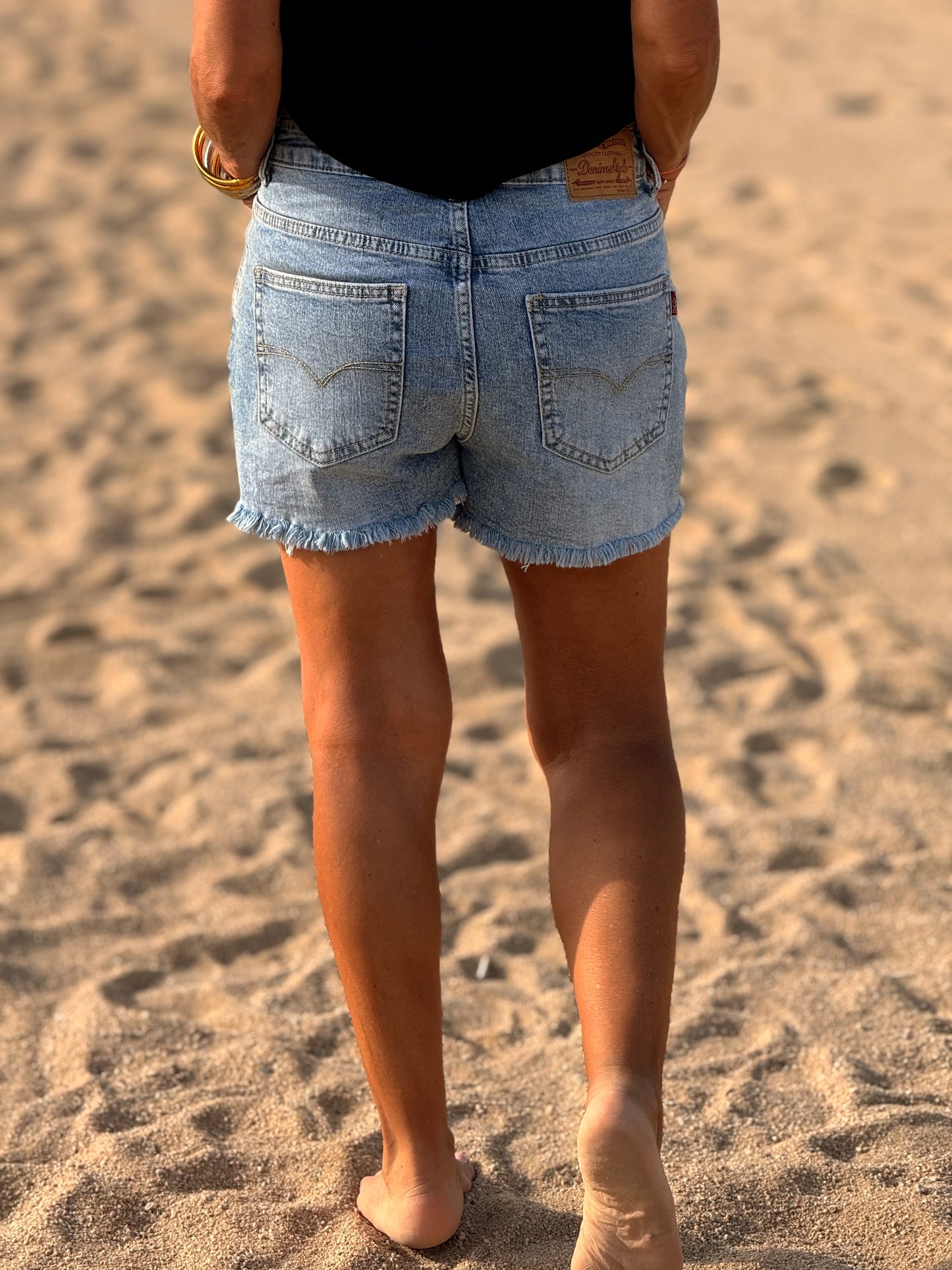 SHORT DESGASTADO JULIA TEJANO