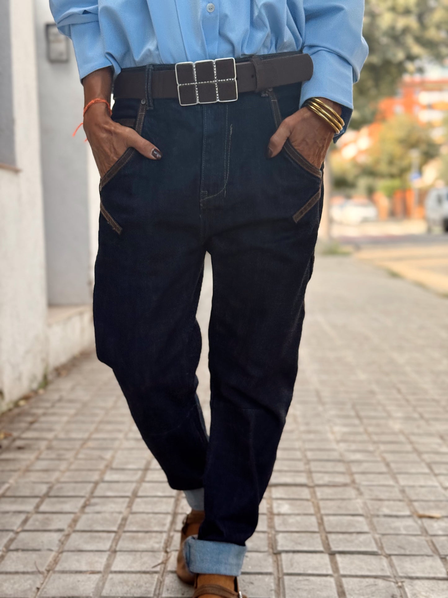 JEANS CON DETALLES MILAN INDIGO OSCURO