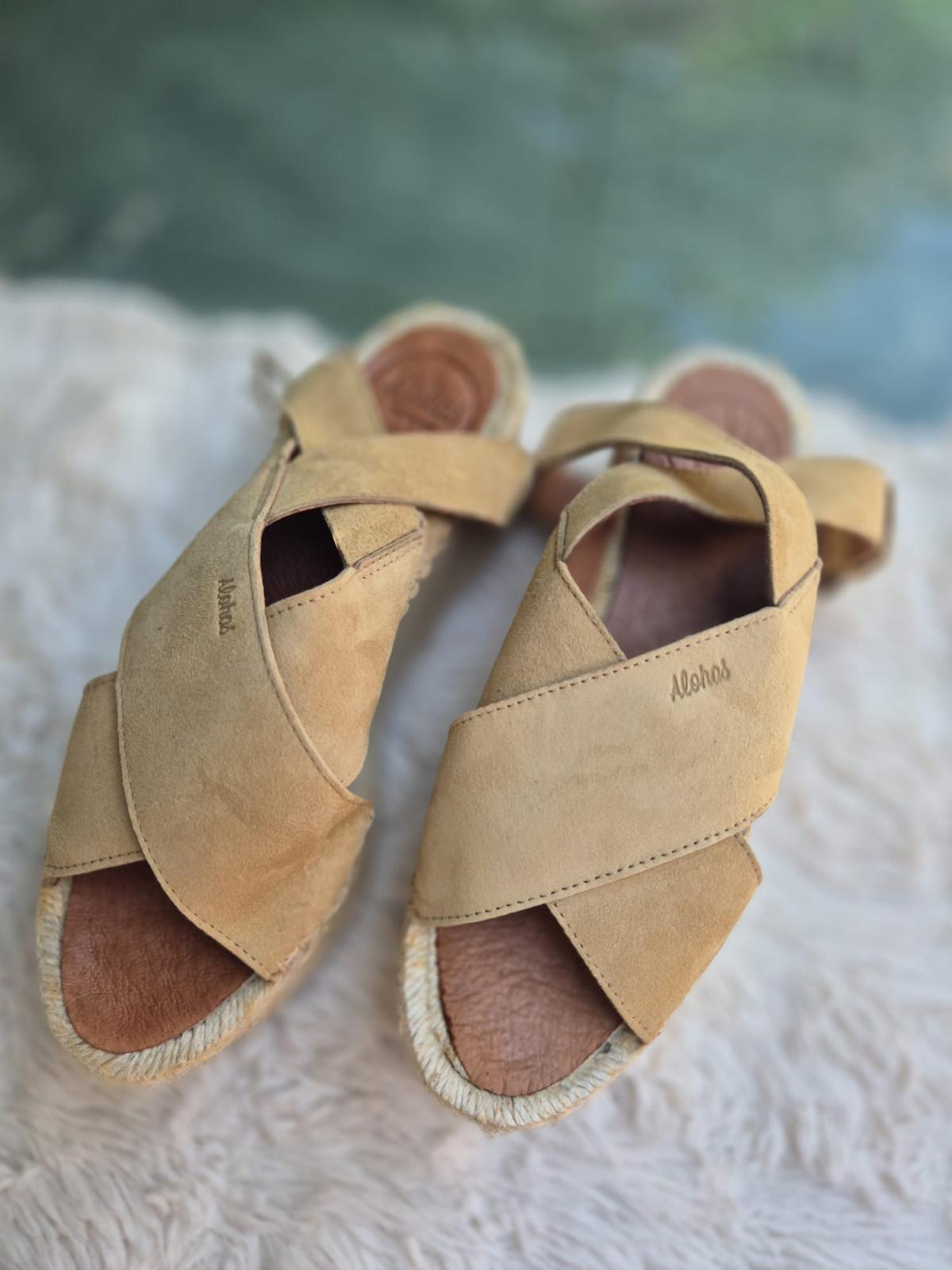 SANDALIA PLATAFORMA ALOHAS