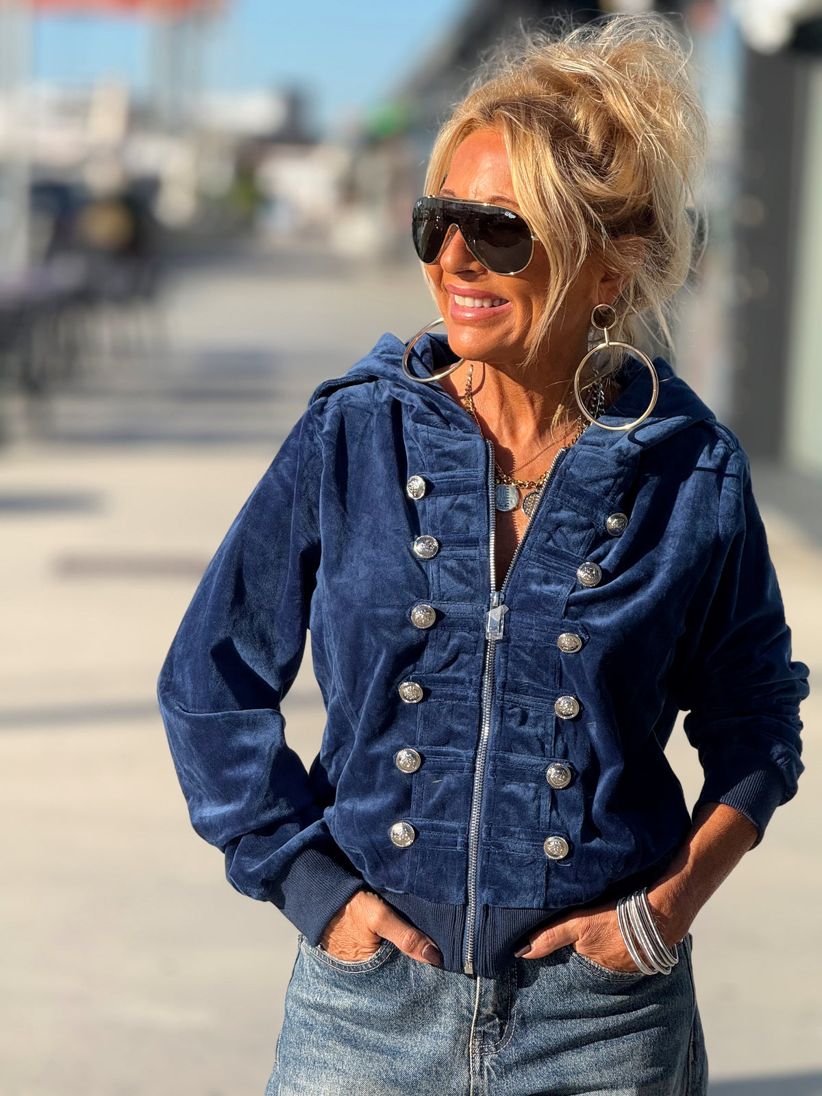 CHAQUETA TERCIOPELO AZUL