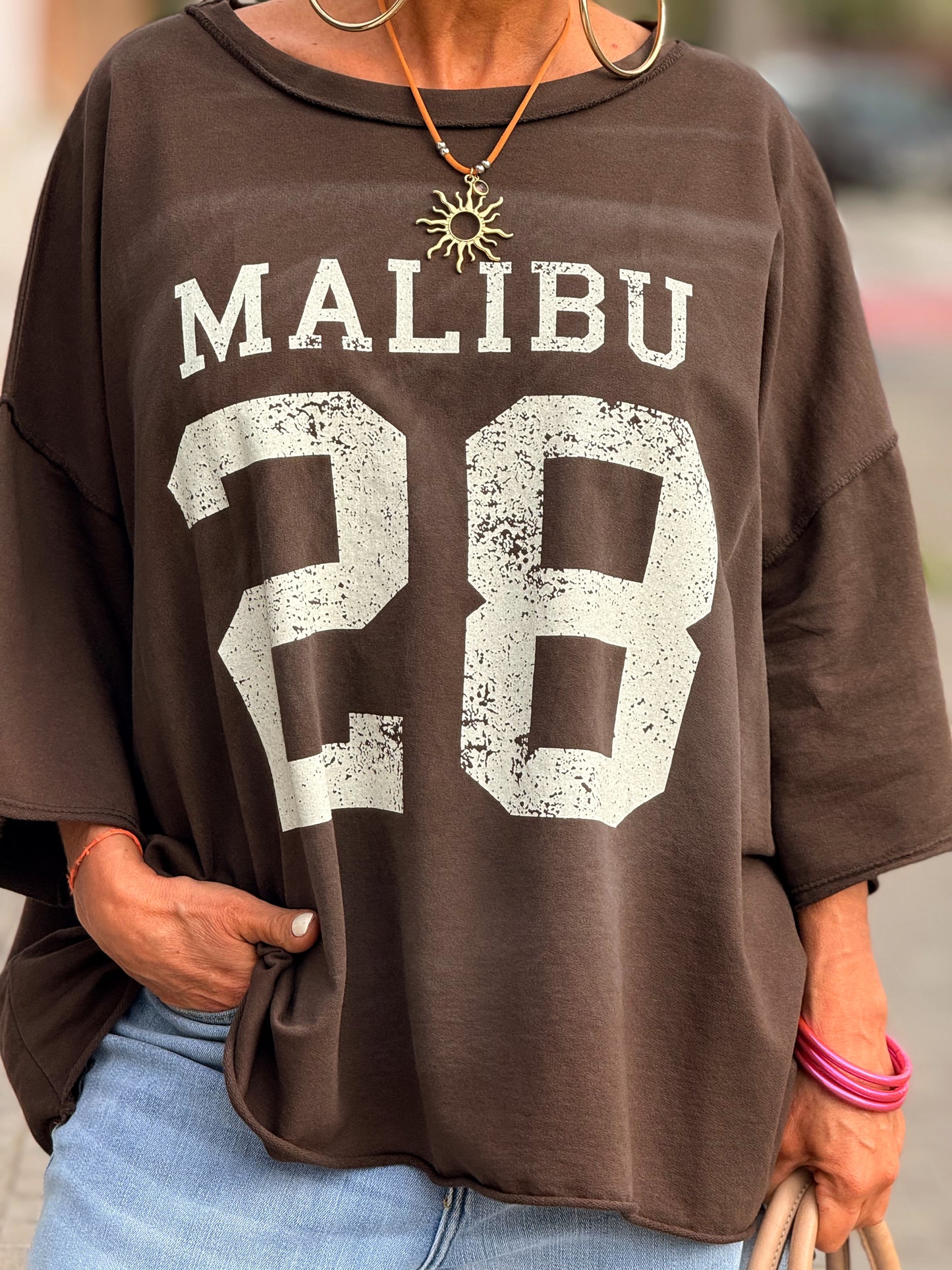 CAMISETA SUPER OVERSIZE DESGASTADA MALIBU MULTICOLOR