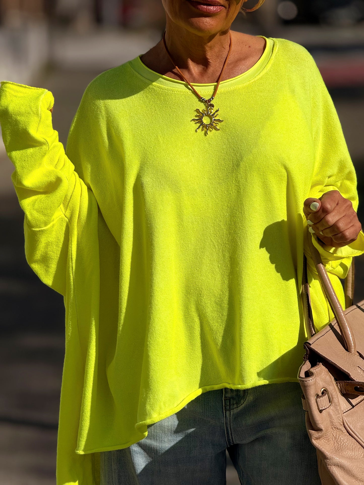 CAMISETA-SUDADERA SUPER OVERSIZE DANI NÉON MULTICOLOR