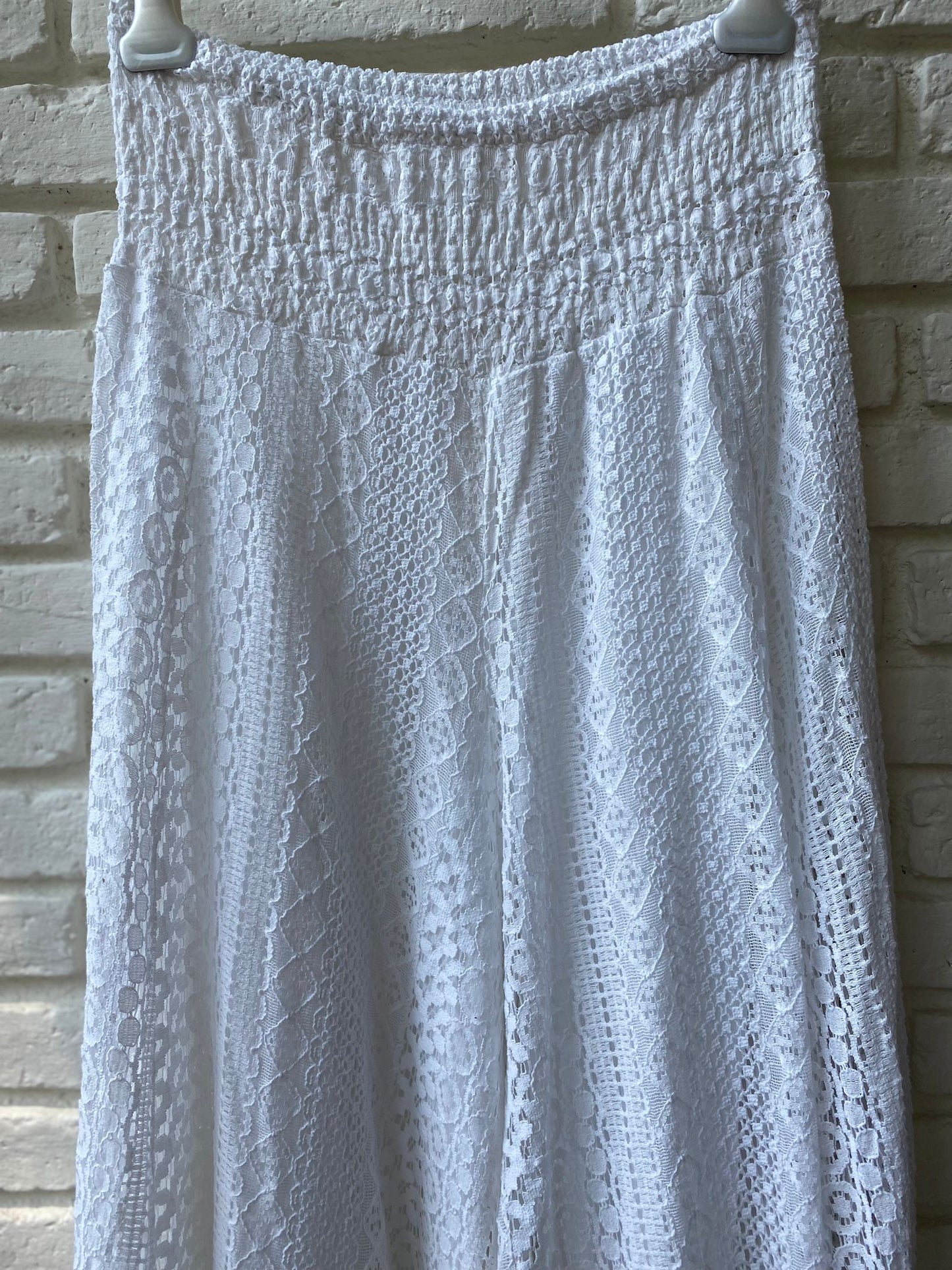 PANTALON ENCAJE BLANCO