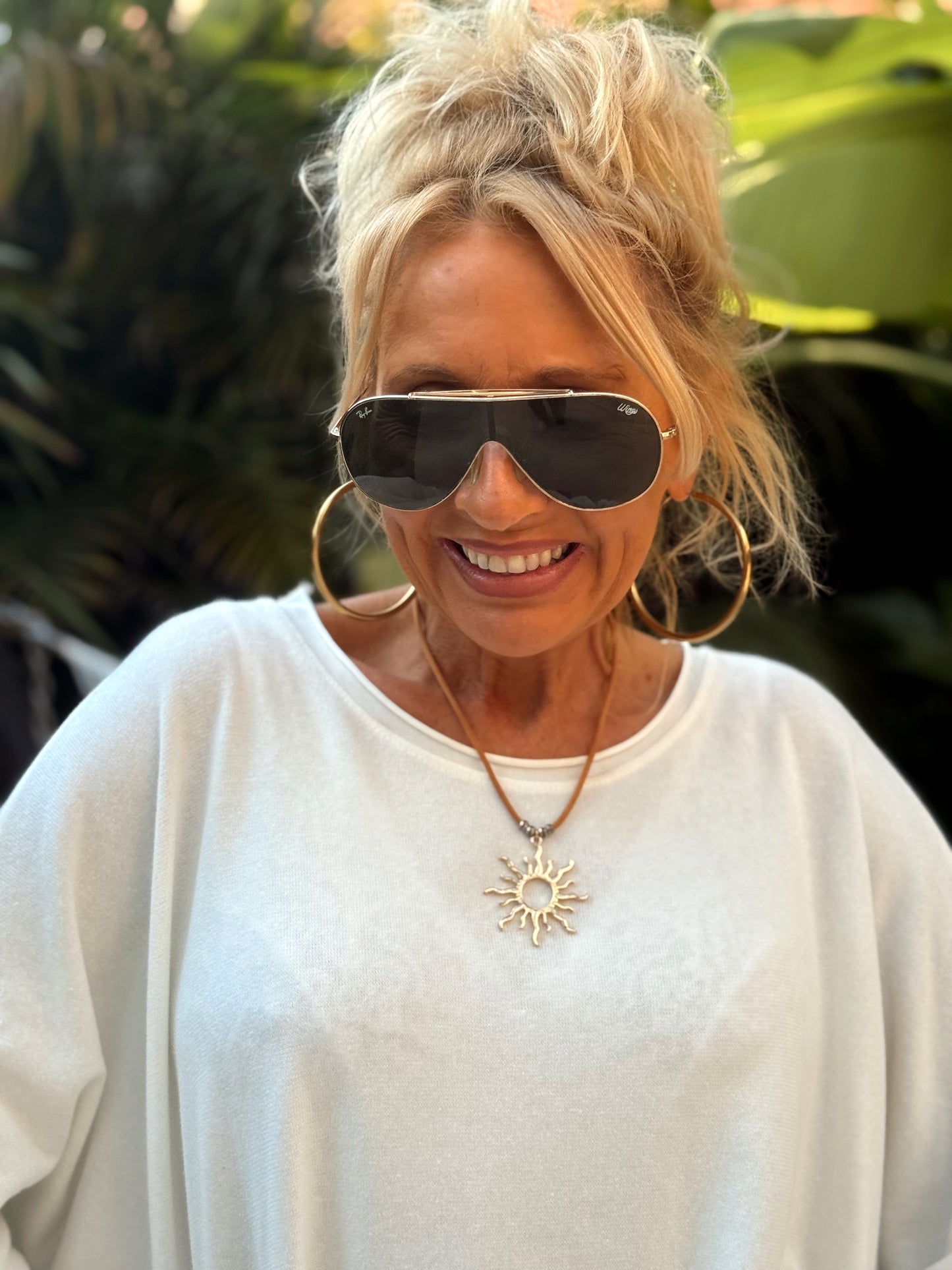 CAMISETA DESGASTADA OVERSIZE DANI MULTICOLOR