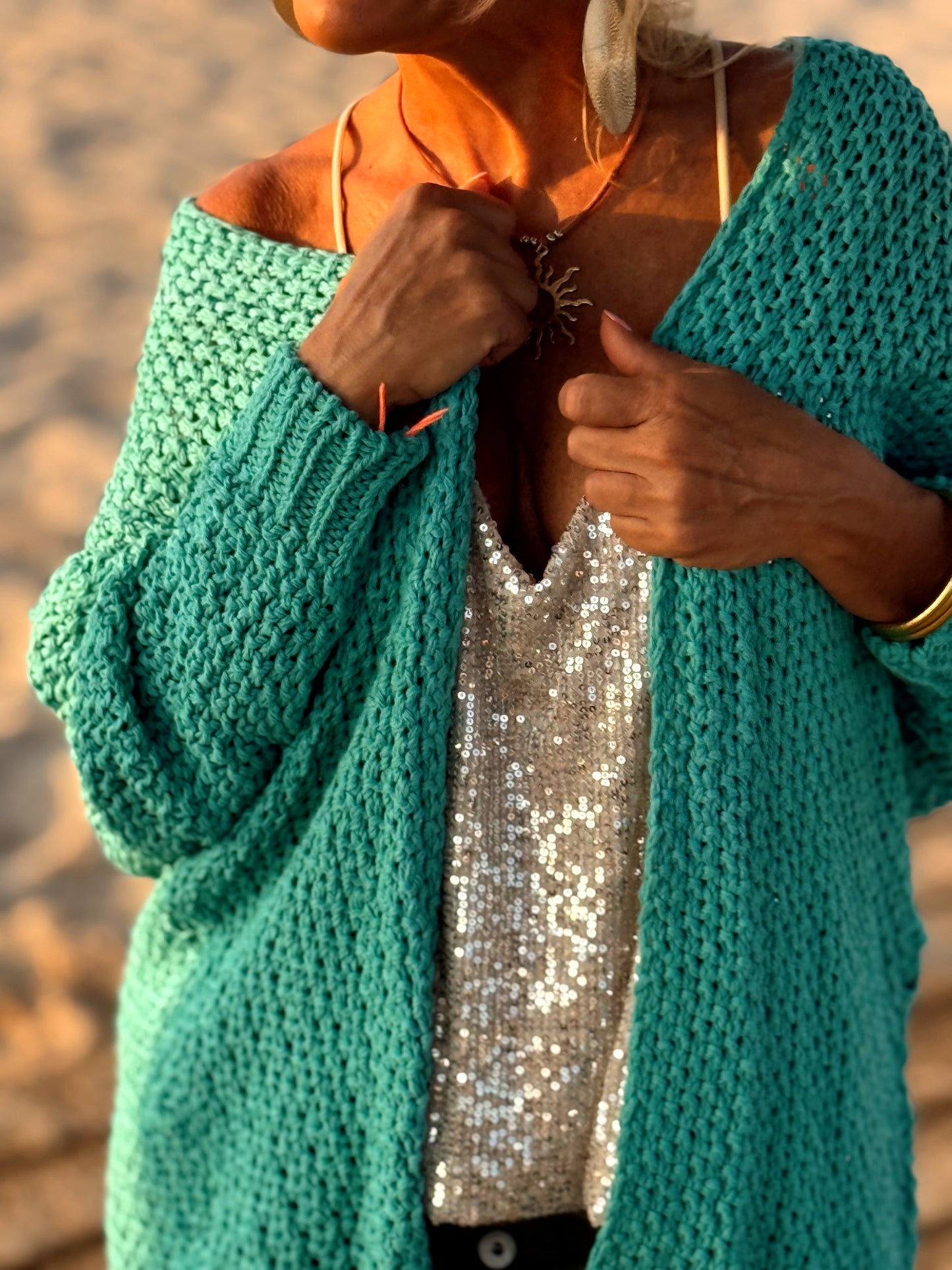 CHAQUETA AGUJERO INES VERDE