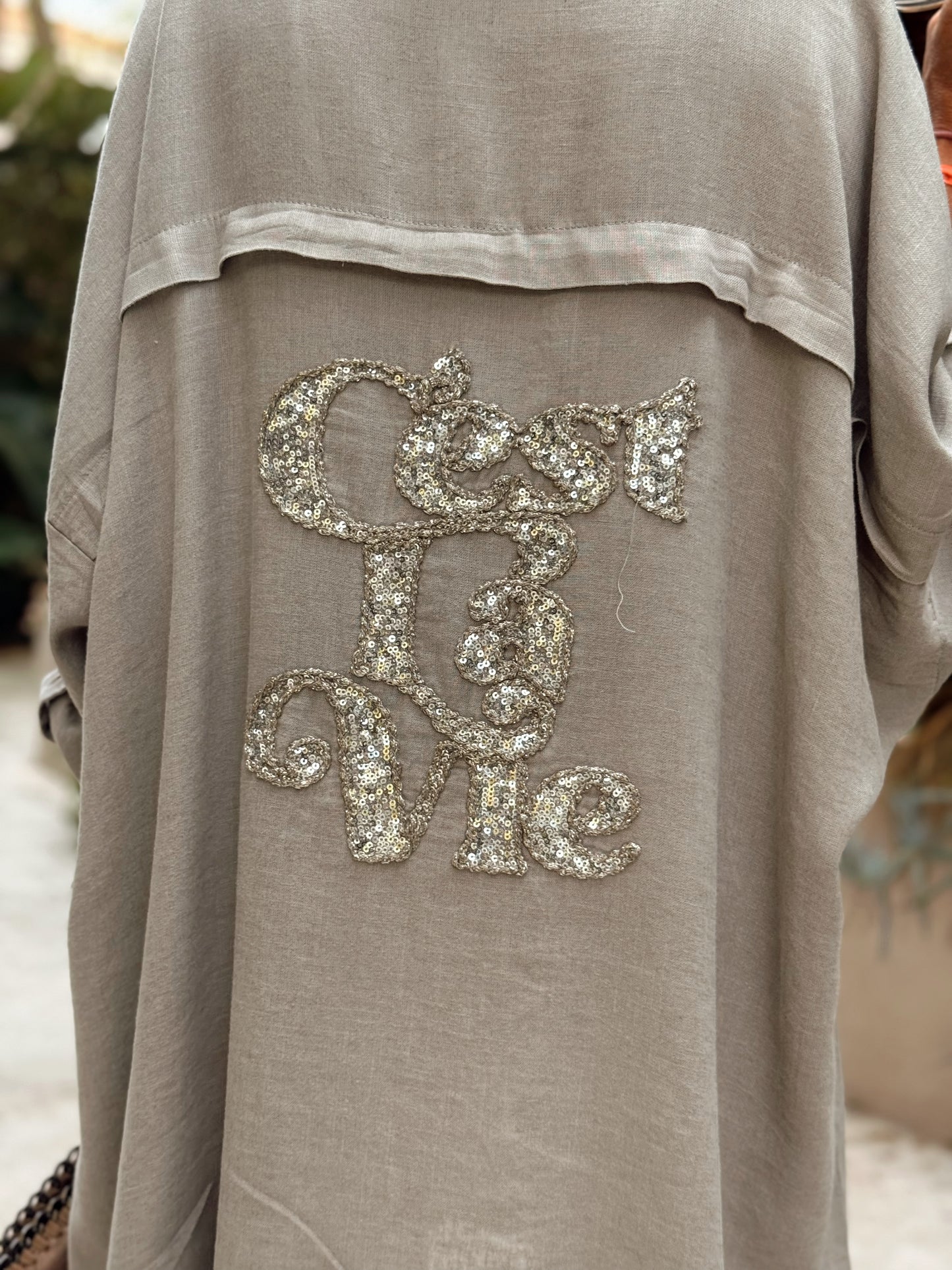 CAMISA OVERSIZE C’EST LA VIE TOPO