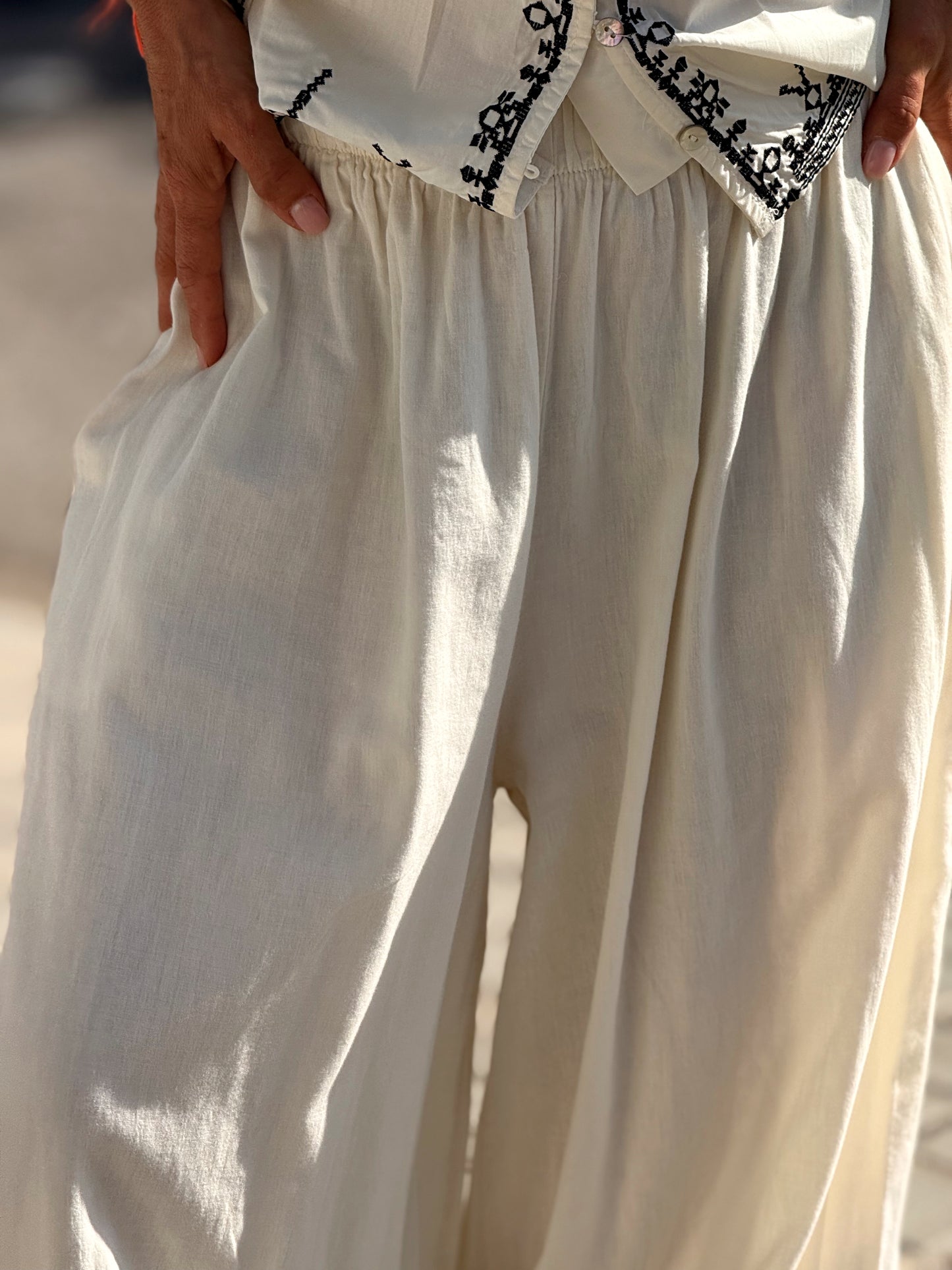 PANTALON MARI OVERSIZE MULTICOLOR