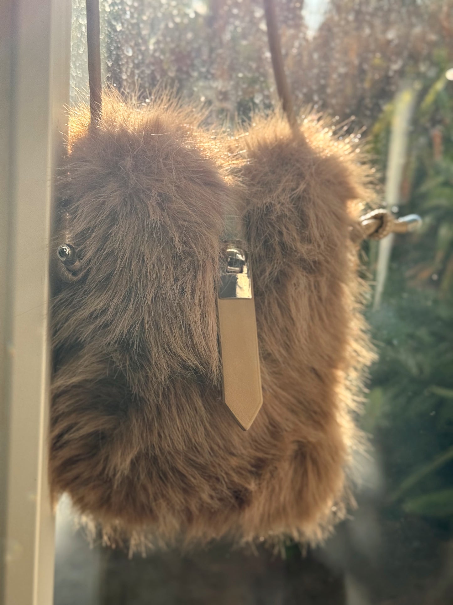 BOLSILLO DE OMBRO PELO SINTÉTICO MULTICOLOR