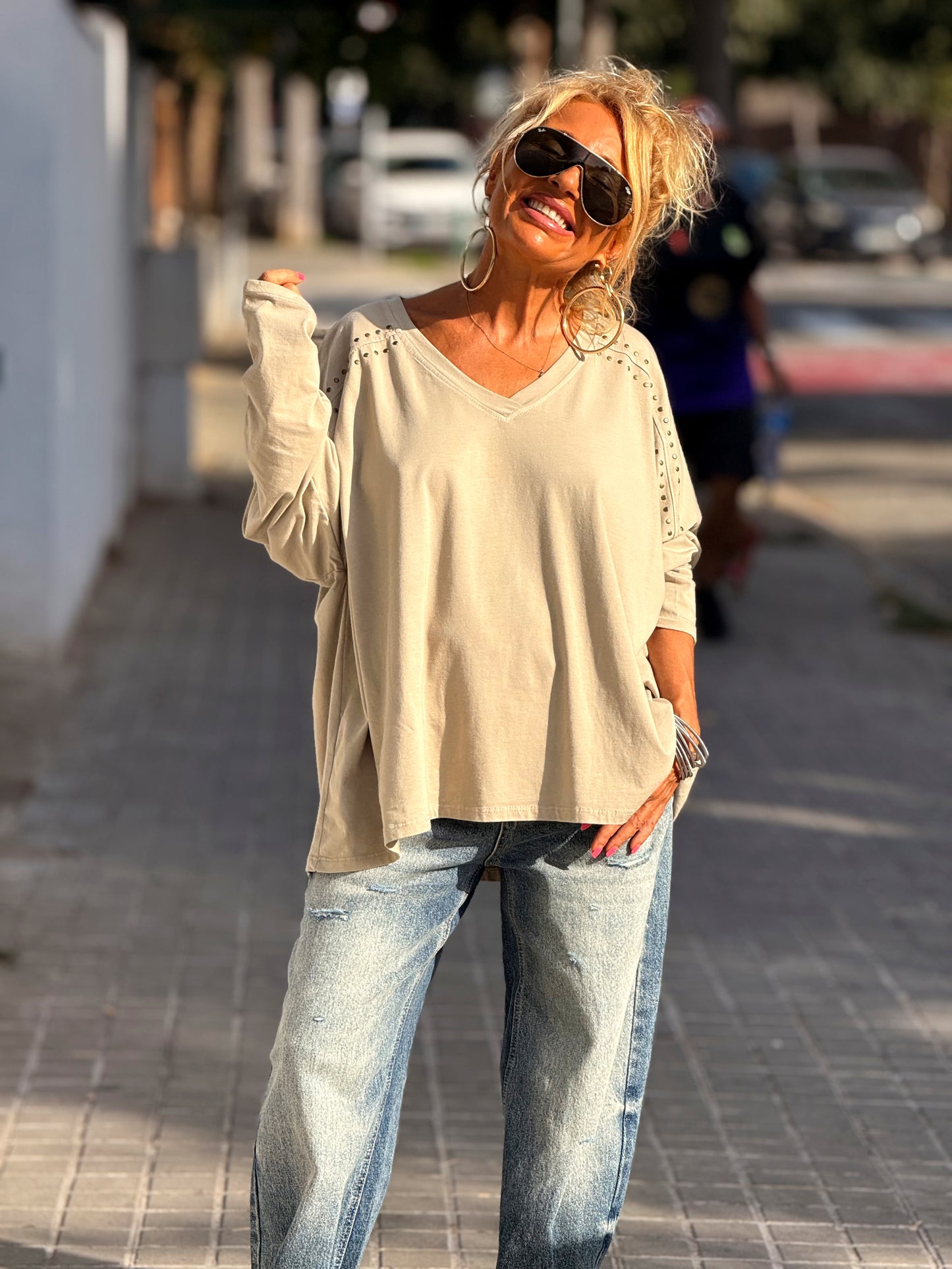 CAMISETA TACHAS CARMEN BEIGE