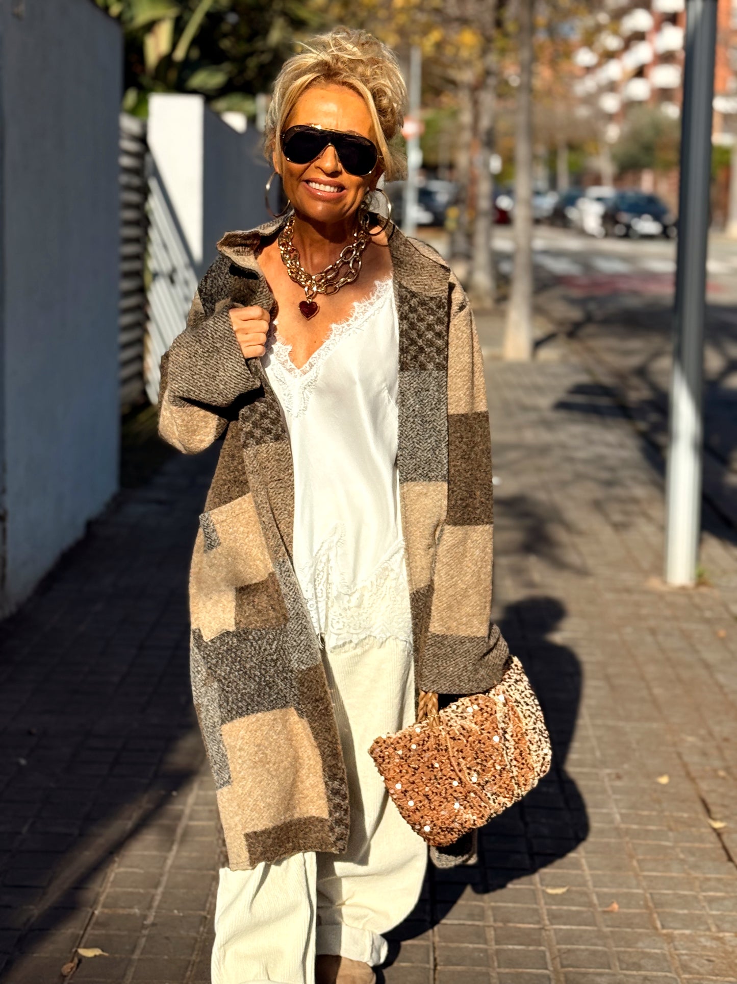 CHAQUETA LARGA CUADROS SHANNA MARRÓN