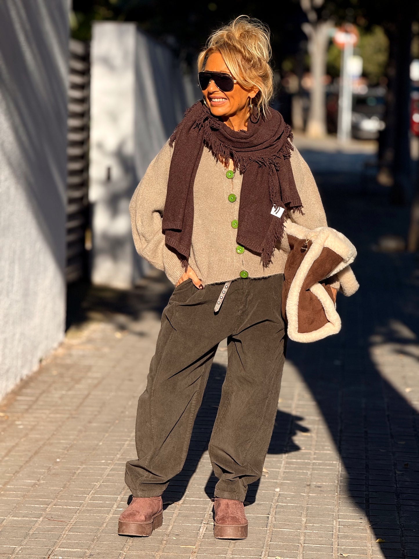 PANTALON CON CINTURÓN PEDRO MARRÓN