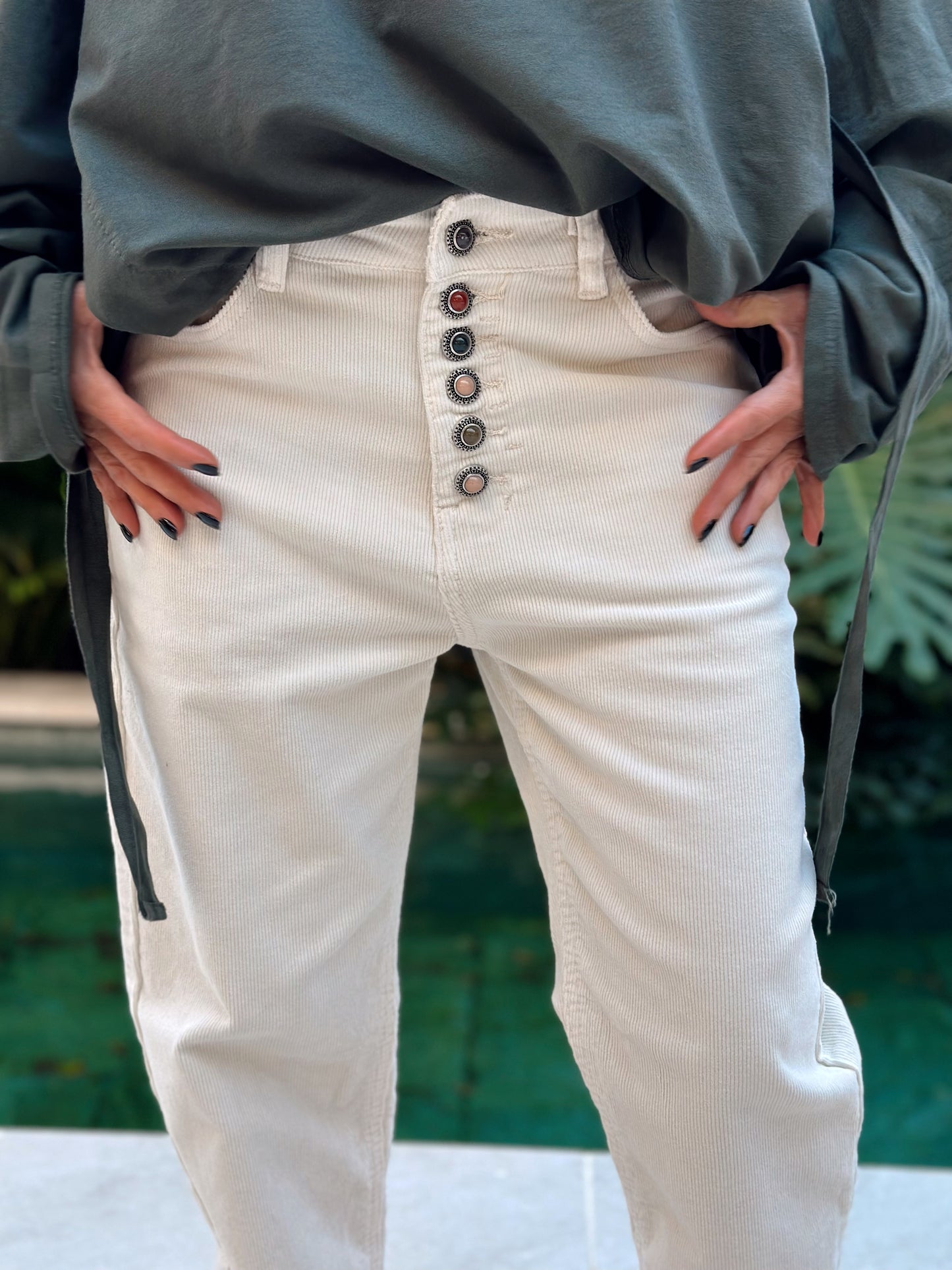 PANTALON DE PANA BIJOUX CRUDO